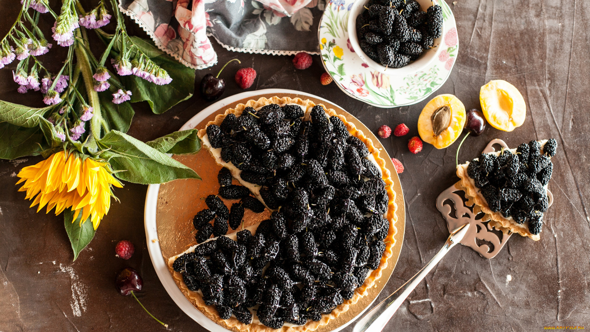 еда, пироги, десерт, сладость, ягоды, вкусно, цветы, пирог