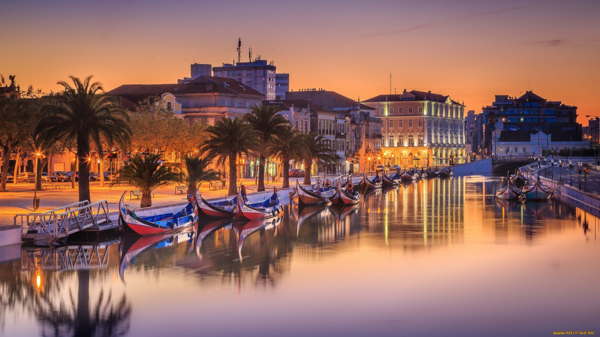 риа-де-авейру, , португалия, города, -, улицы, , площади, , набережные, вечер, лагуна, лодка, португалия, побережье, атлантический, океан, закат