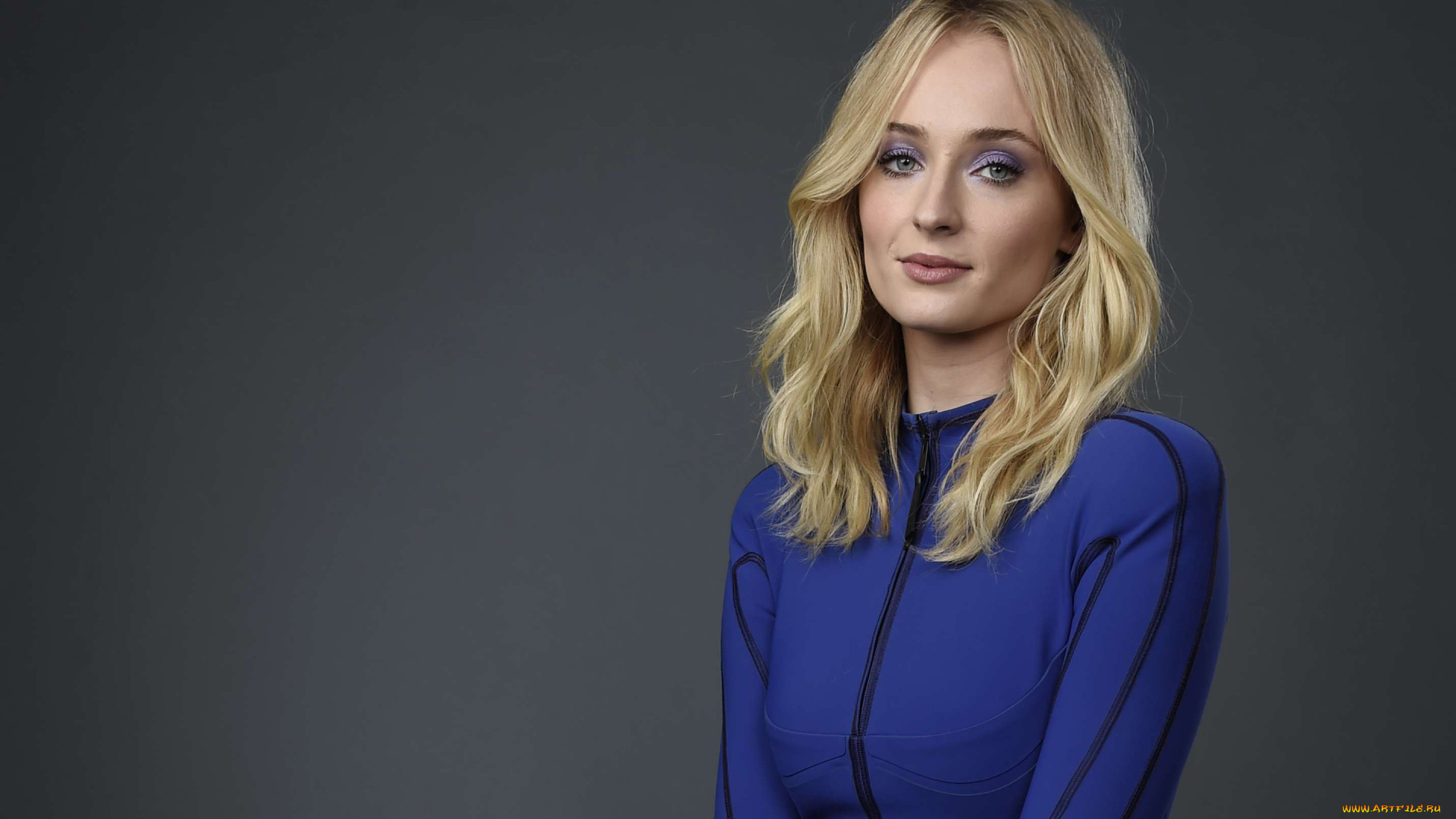 девушки, sophie, turner, взгляд