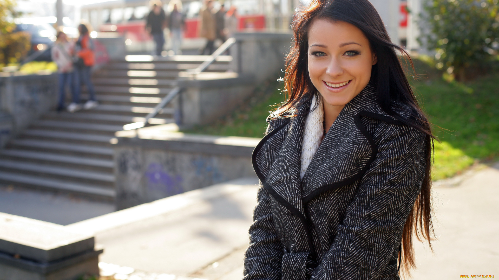 Melisa, Mendiny, Kristina, Uhrinova, девушки, kristina, uhrinova, брюнетка, публика, пальто