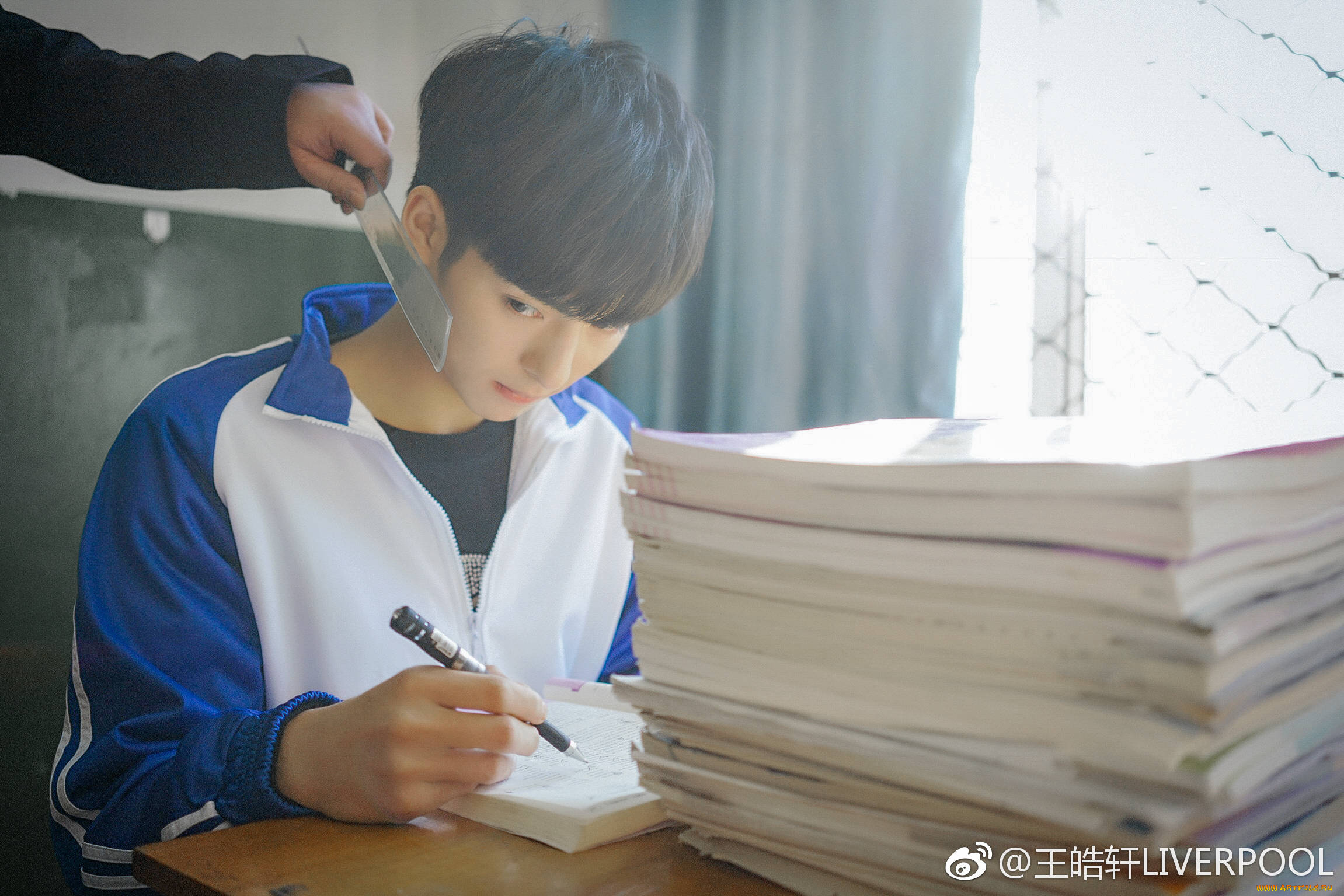 ван, хаосюань, wang, hao, xuan, кино, фильмы, sand, sea, песчаное, море, sand, sea, ван, хаосюань, wang, hao, xuan