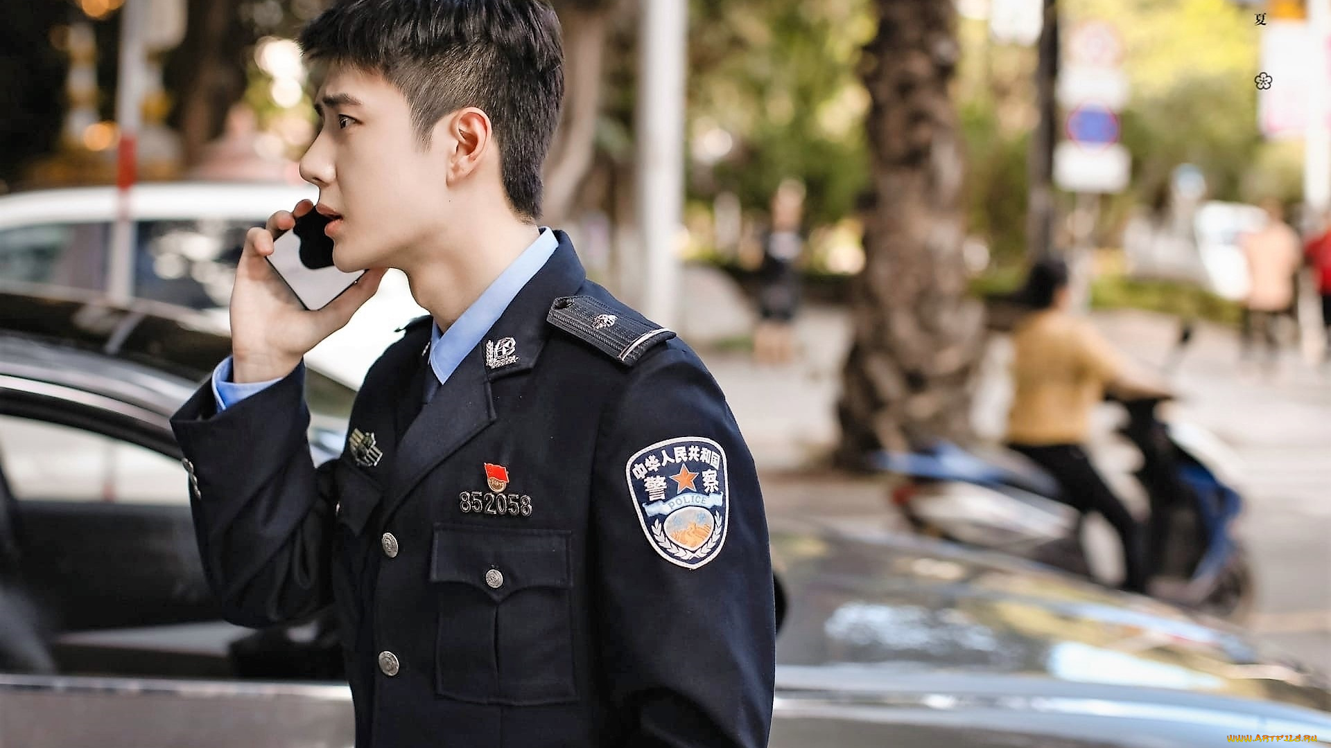 кино, фильмы, being, a, hero, чэнь, юй, полицейский, форма, телефон