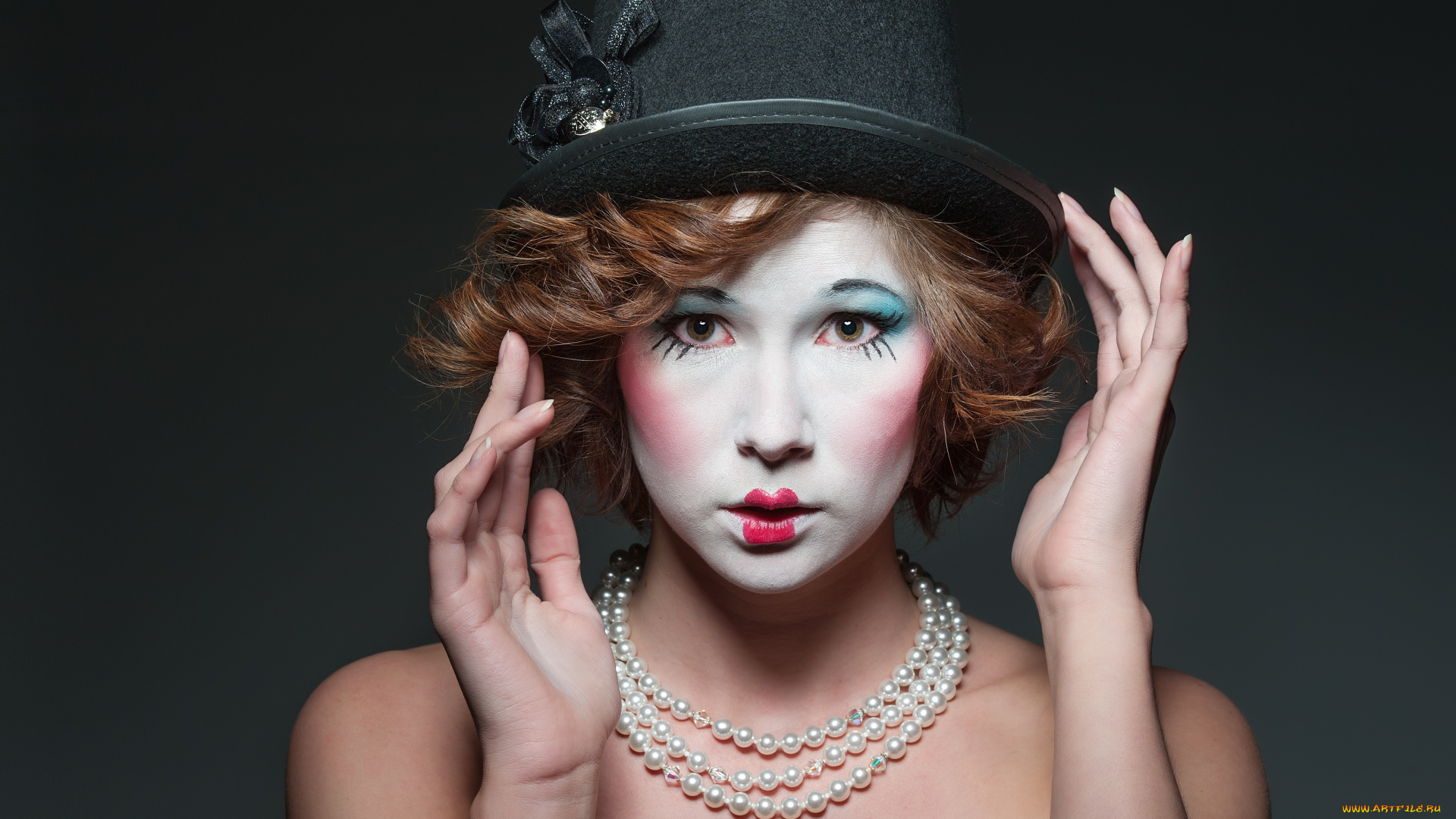 -Unsort, Креатив, девушки, unsort, креатив, клоунесса, шляпа, ожерелье, грим