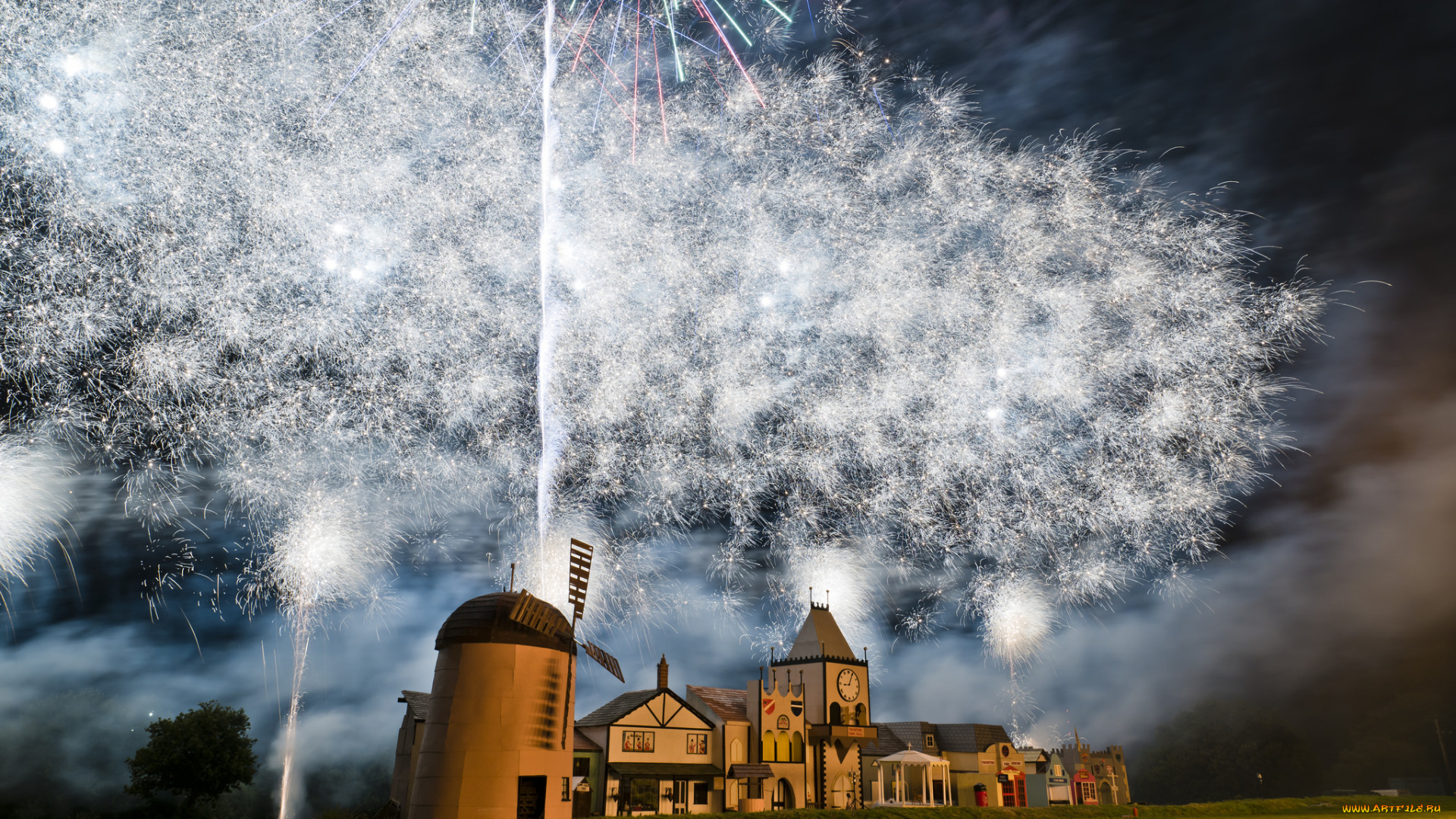 разное, салюты, , фейерверки, салют, ночь, городок, мельница