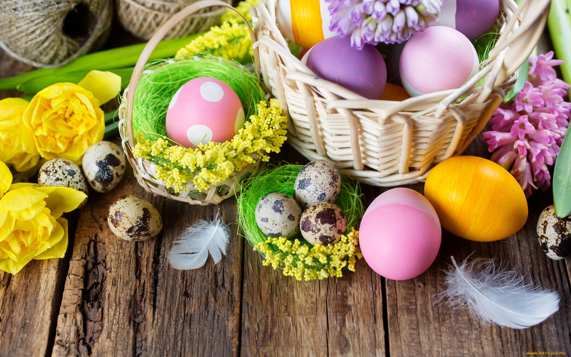 праздничные, пасха, easter, цветы, тюльпаны, basket, holidays, яйца, tulip, доски, eggs, гиацинты, корзина, spring, крашеные