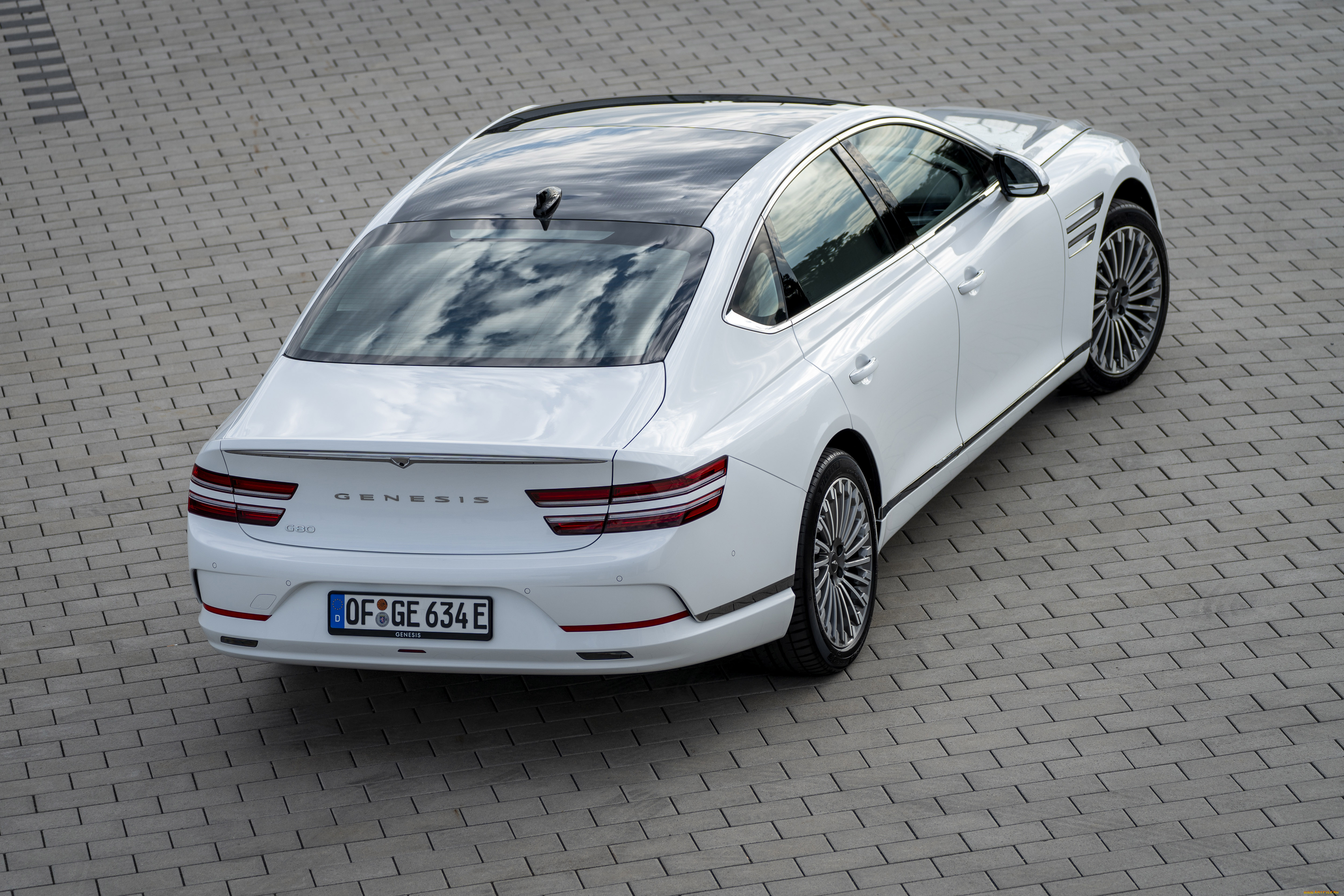 автомобили, genesis