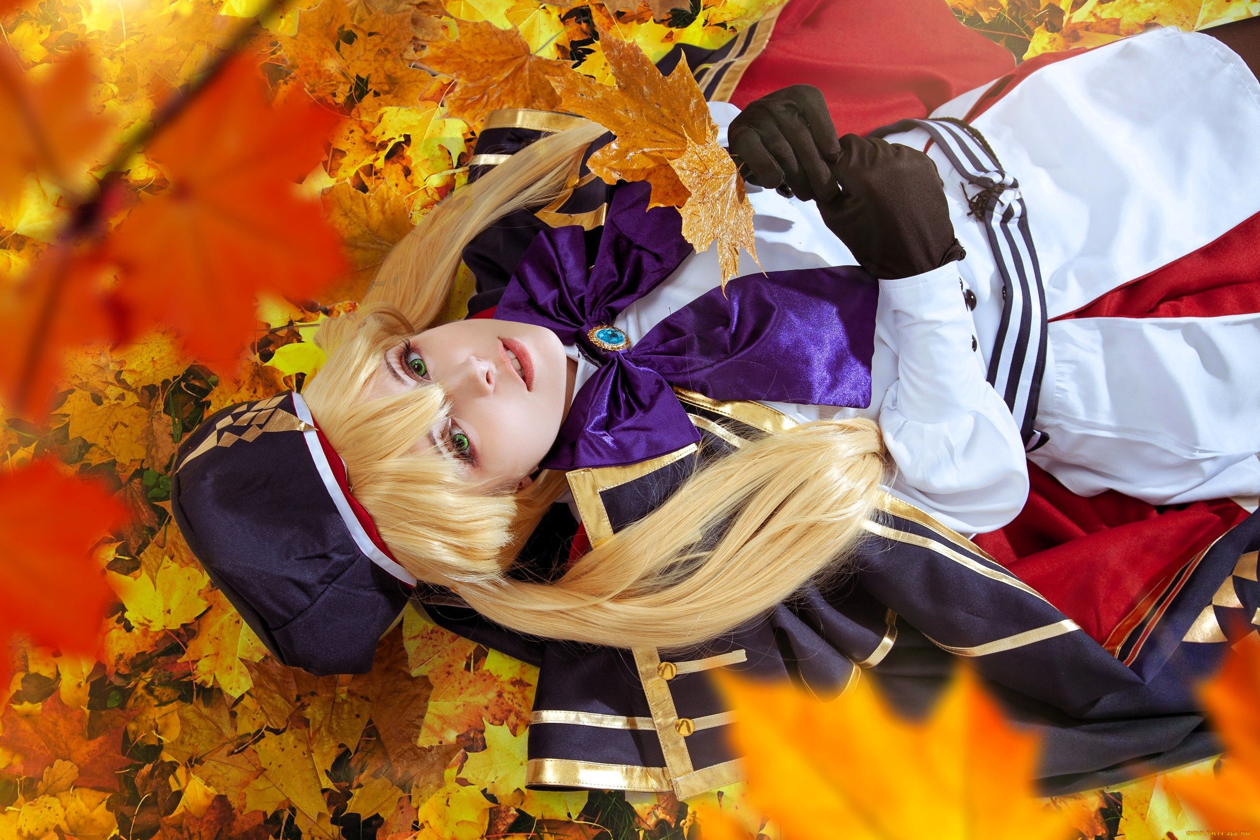 девушки, mari, aisu, образ, косплей, наряд, костюм, форма, берет, листья, осень