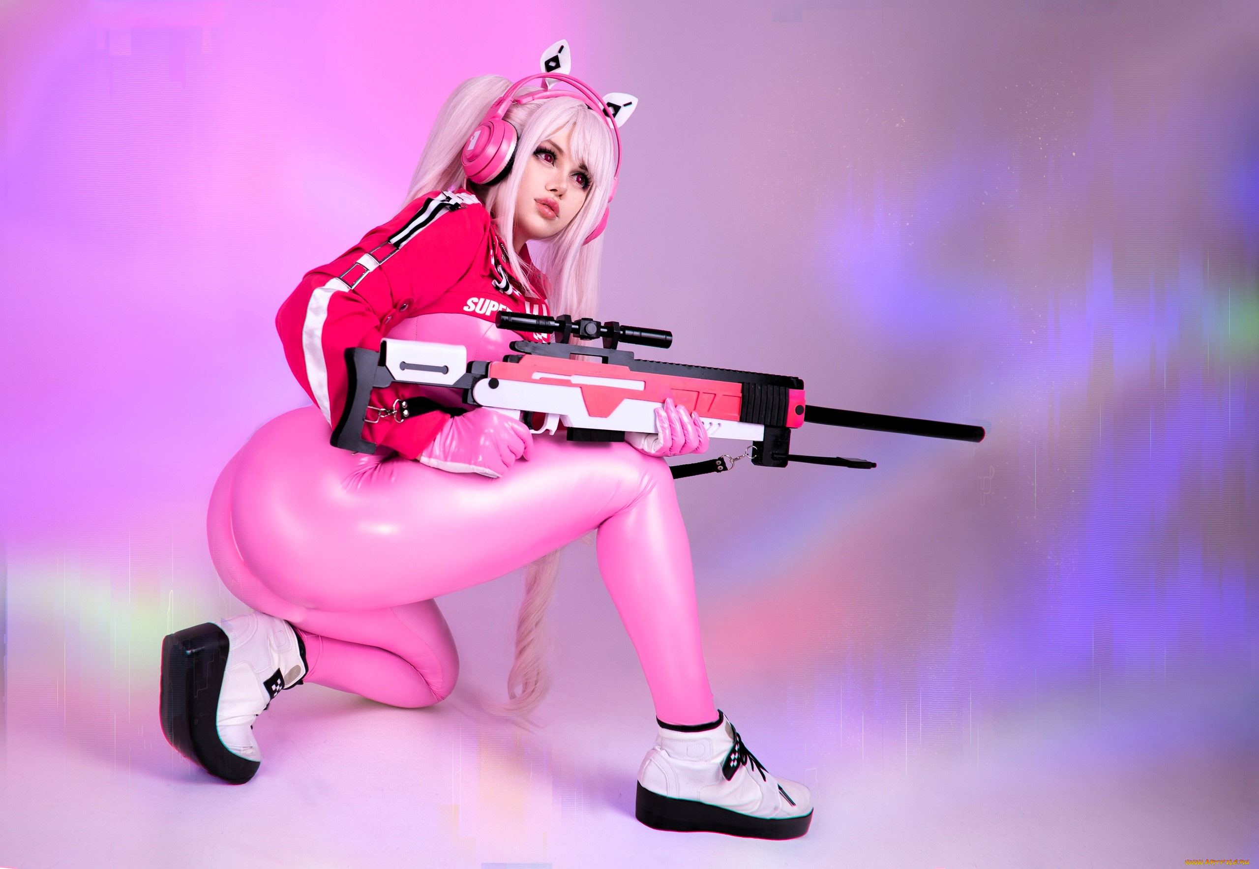 девушки, алиса, арефьева, образ, косплей, наряд, костюм, оружие, наушники