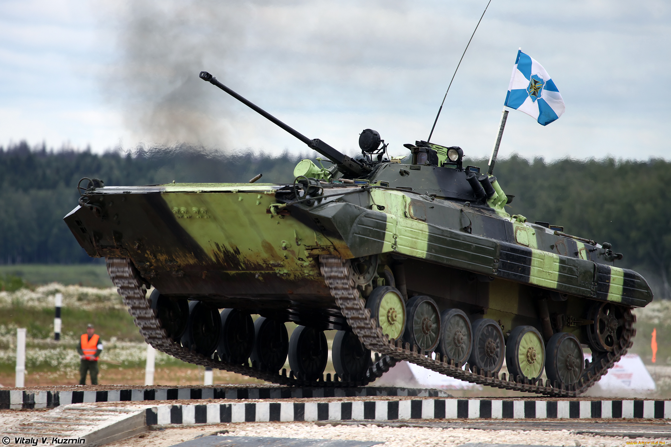 техника, военная, техника, бмп-2, прыжок, боевая, танковый, биатлон, машина