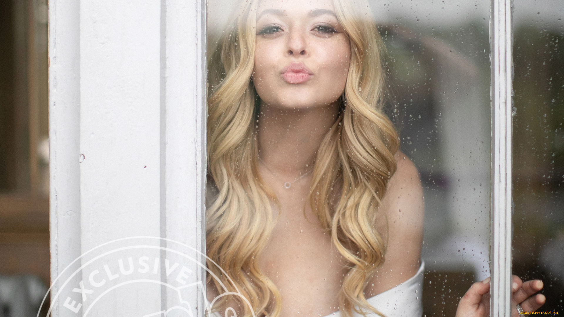 девушки, sasha, pieterse, дождь, окно, губы, лицо, блондинка