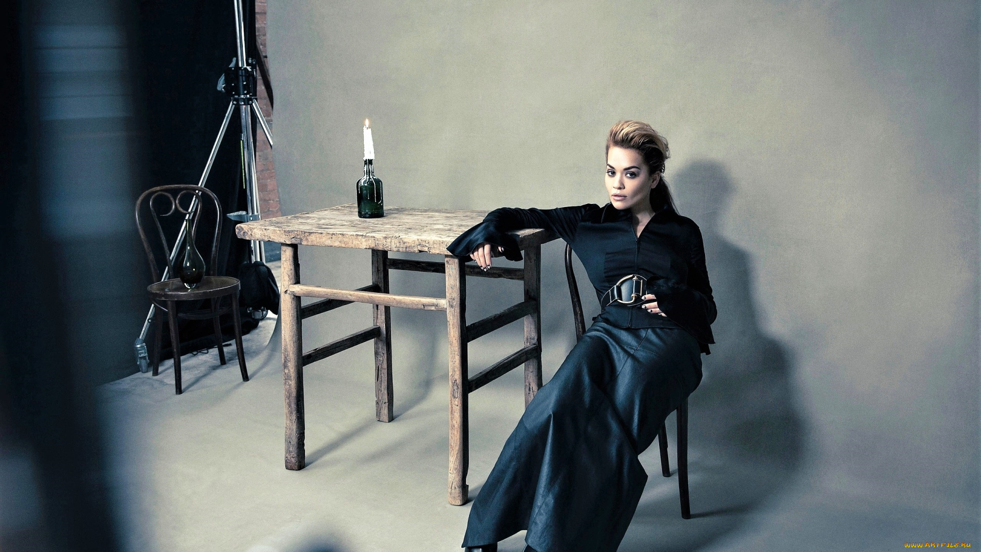 музыка, rita, ora, певица, стол