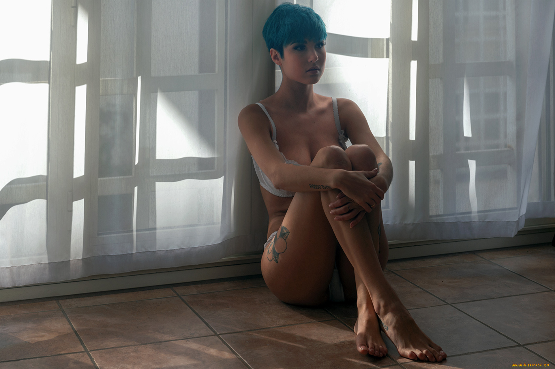 giorgia, soleri, девушки, giorgia, soleri, италия, итальянка, макияж, татуировка, тату, девушка, модель, крашеная, красотка, поза, флирт, стройная, сексуальная, фигура