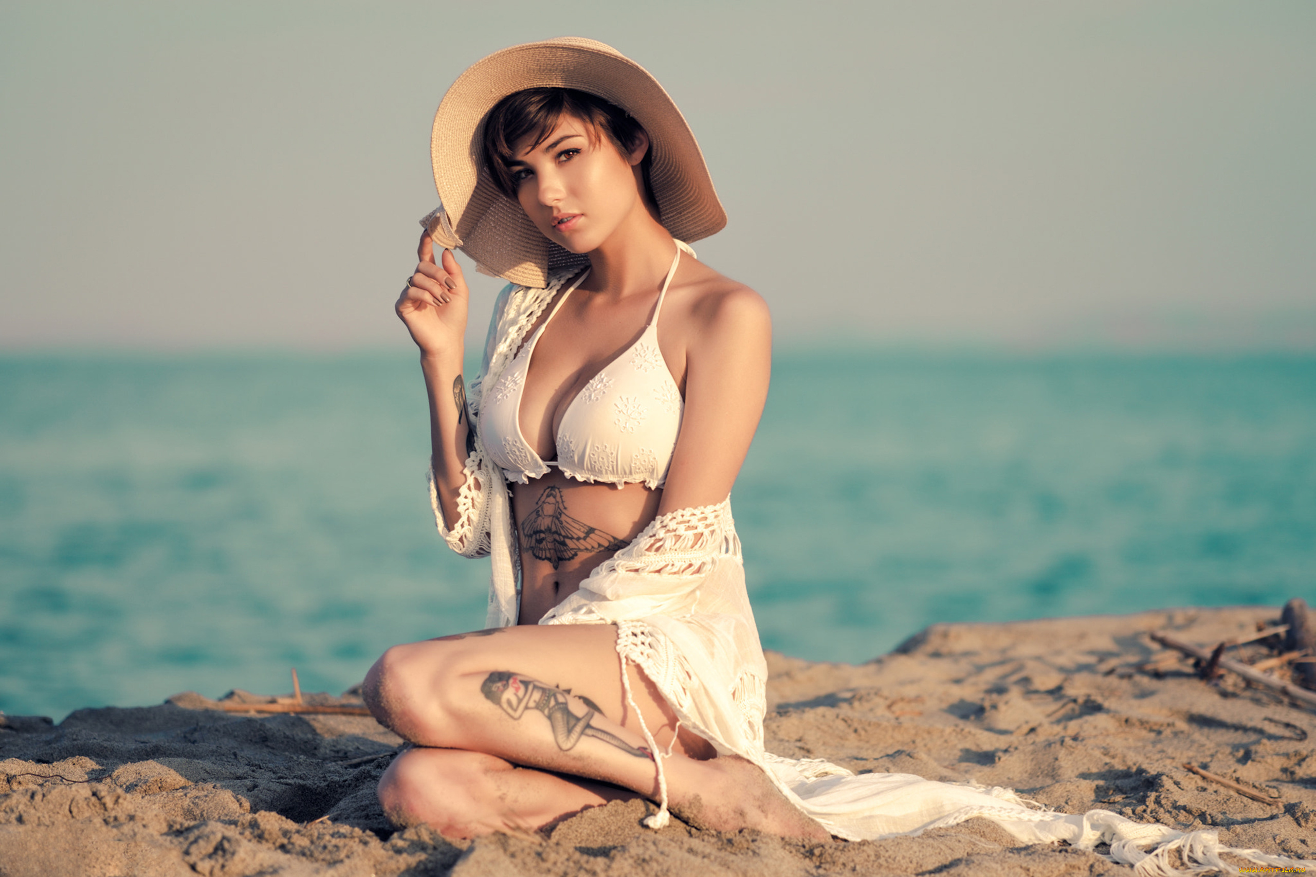 giorgia, soleri, девушки, giorgia, soleri, италия, итальянка, макияж, татуировка, тату, девушка, модель, брюнетка, красотка, поза, флирт, стройная, сексуальная, фигура