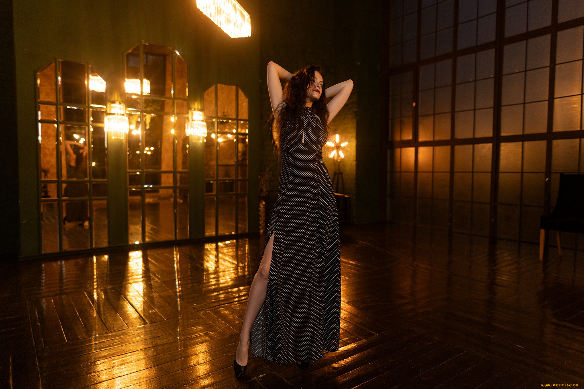 сексуальная, девушка, девушки, -, брюнетки, , шатенки, девушка, женщина, брюнетка, темноволосая, сексуальная, модель, звезда, позирует, разная, обувь, верхняя, стильная, одежда, нижнее, эротическое, бельё, трусы, лифчик, колготки, чулки, аксессуары, макияж, и, множество, элементов, на, фотографии