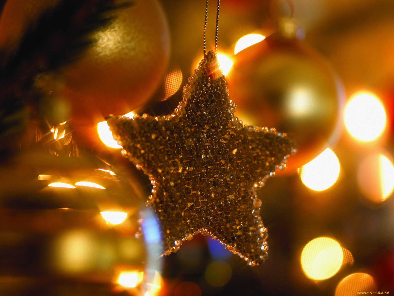 праздничные, украшения