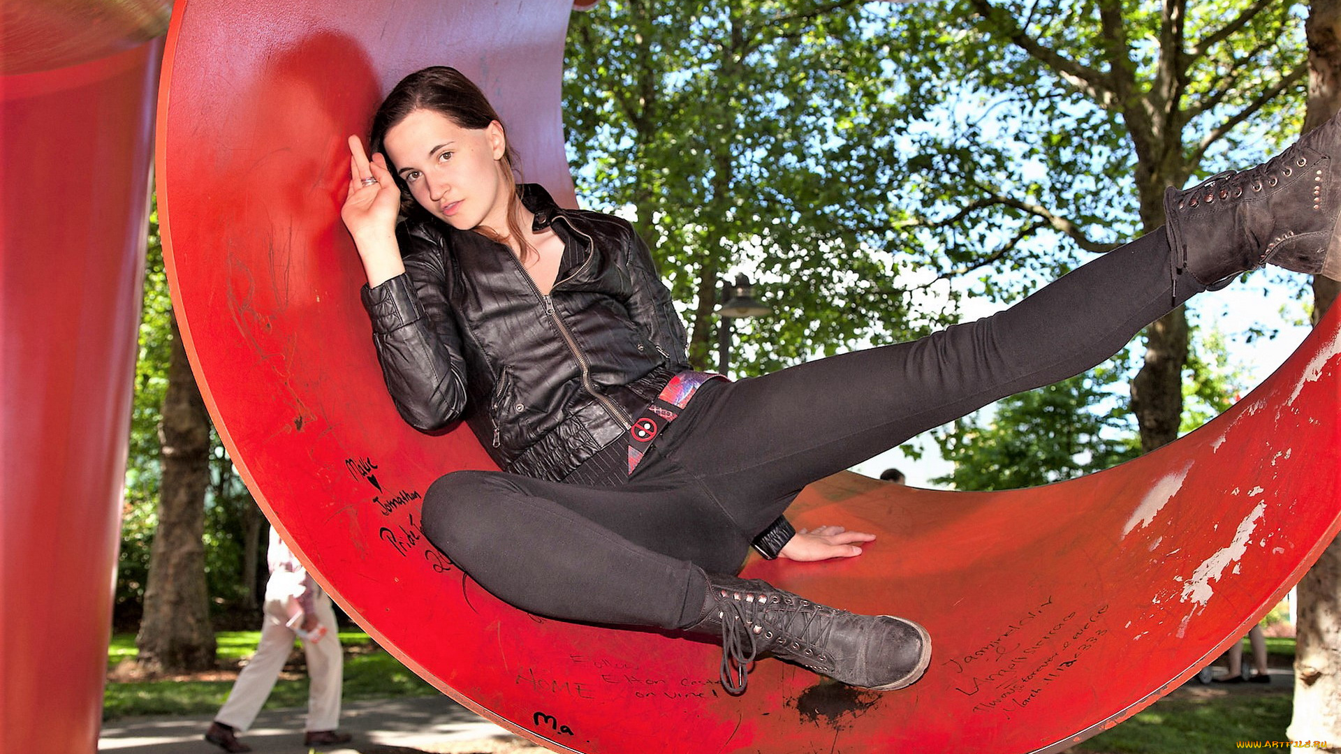 девушки, portia, kincaid, ботинки, штаны, куртка, брюнетка, скульптура