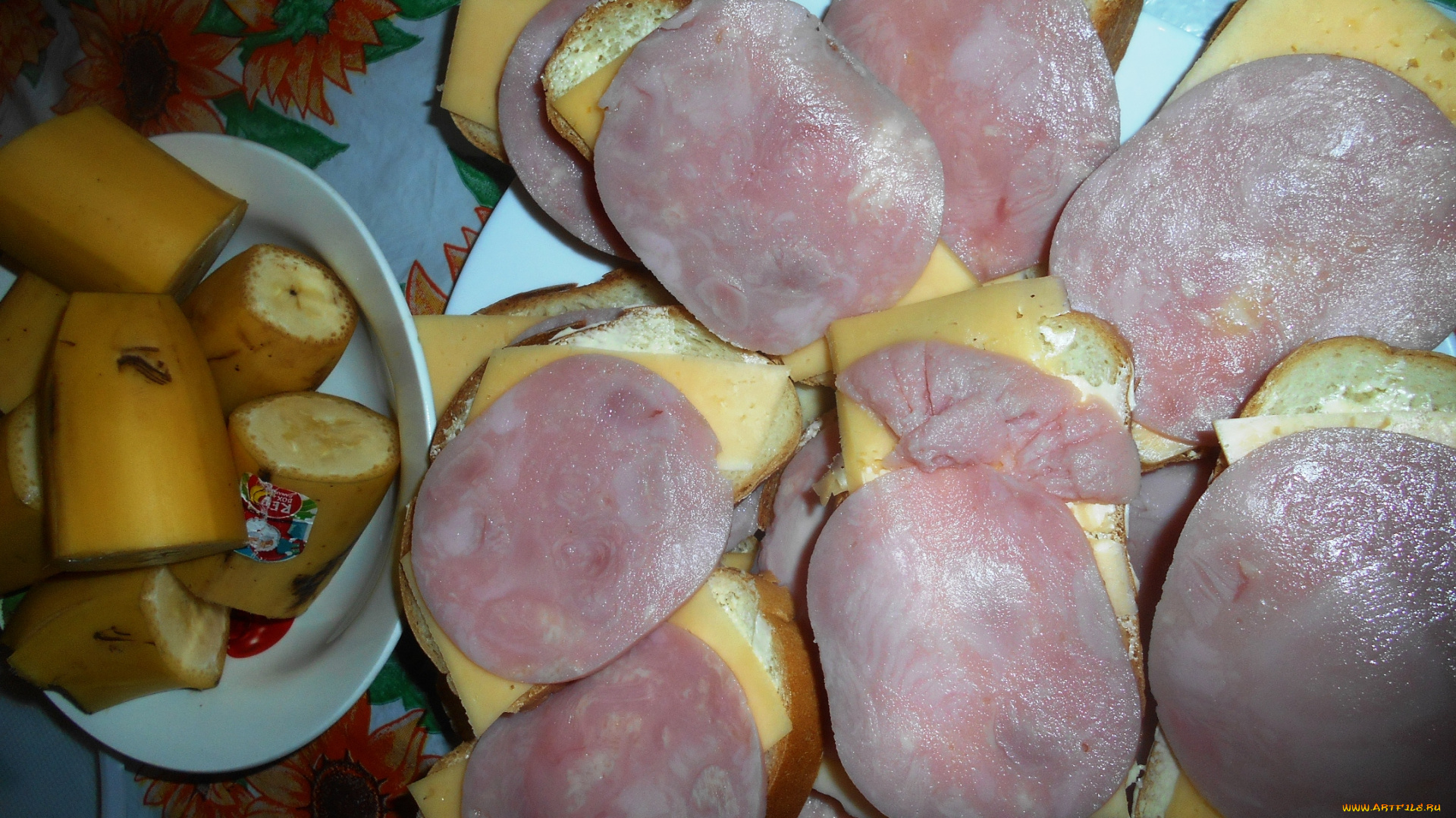 еда, бутерброды, , гамбургеры, , канапе, хлеб, сыр, колбаса, бананы