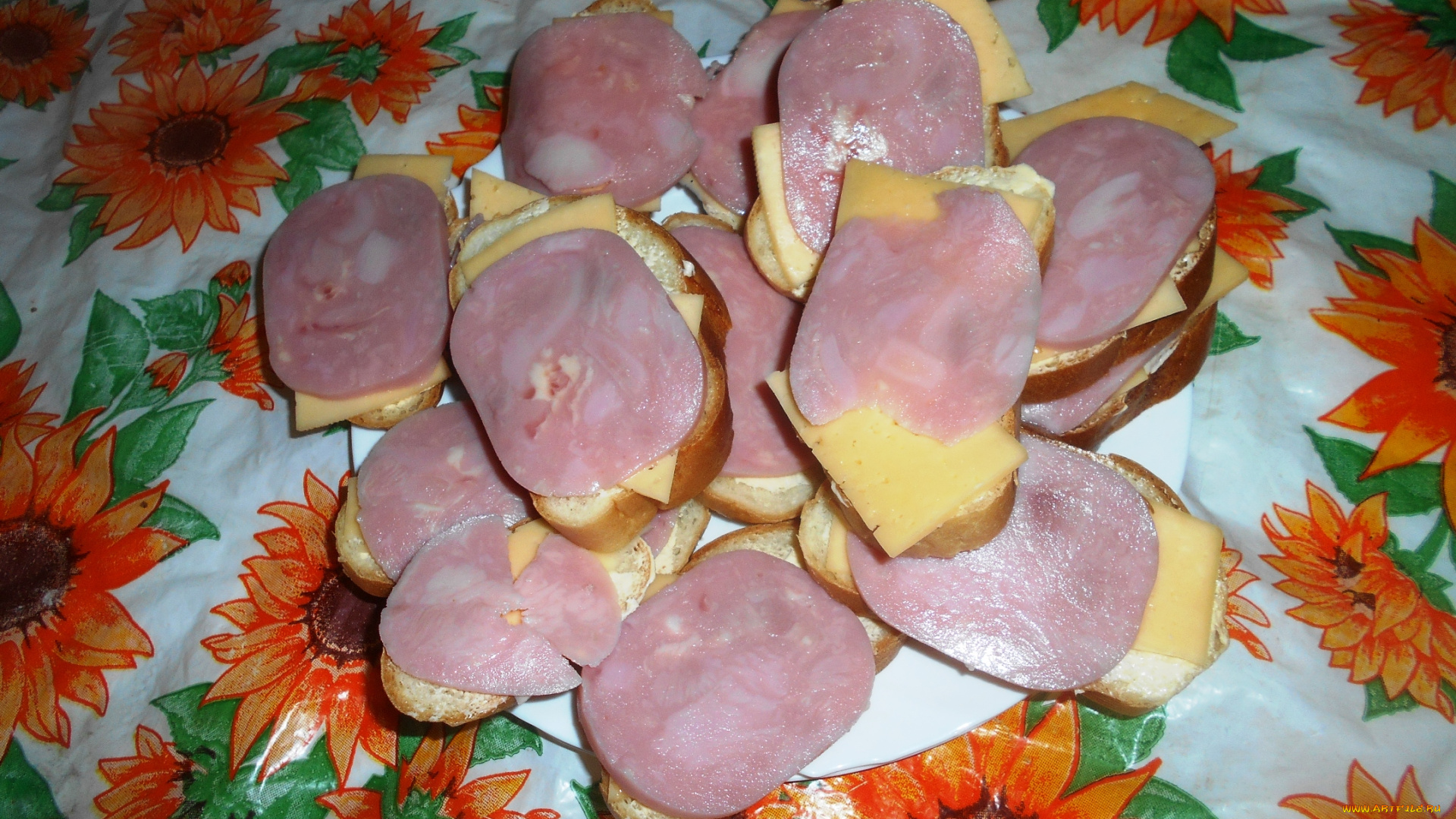 еда, бутерброды, , гамбургеры, , канапе, хлеб, сыр, колбаса