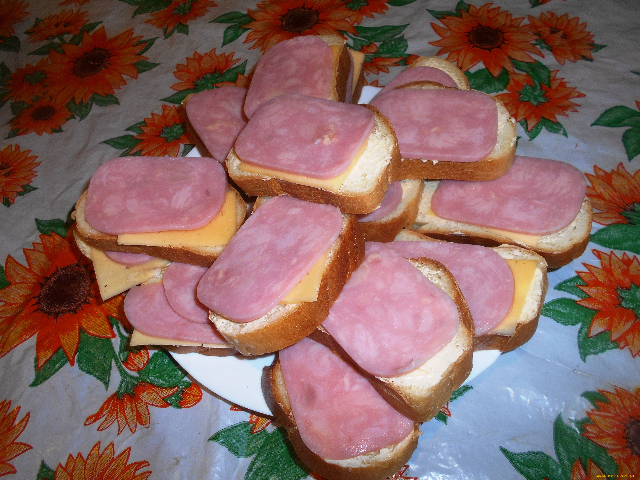 еда, бутерброды, , гамбургеры, , канапе, хлеб, колбаса, сыр