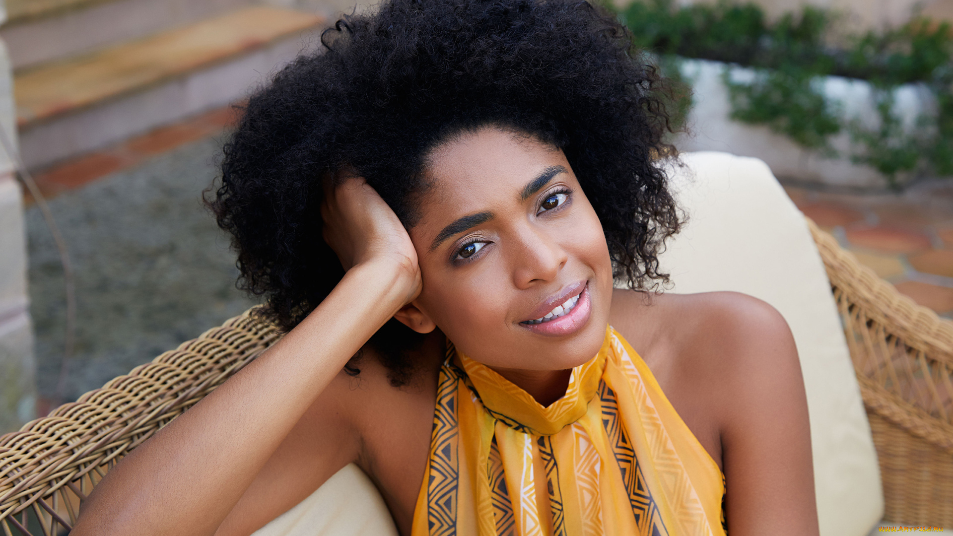 luna, corazon, девушки, стройная, флирт, поза, сексуальная, взгляд, макияж, брюнетка, темнокожая, чернокожая, мулатка, девушка, luna, corazon, секси