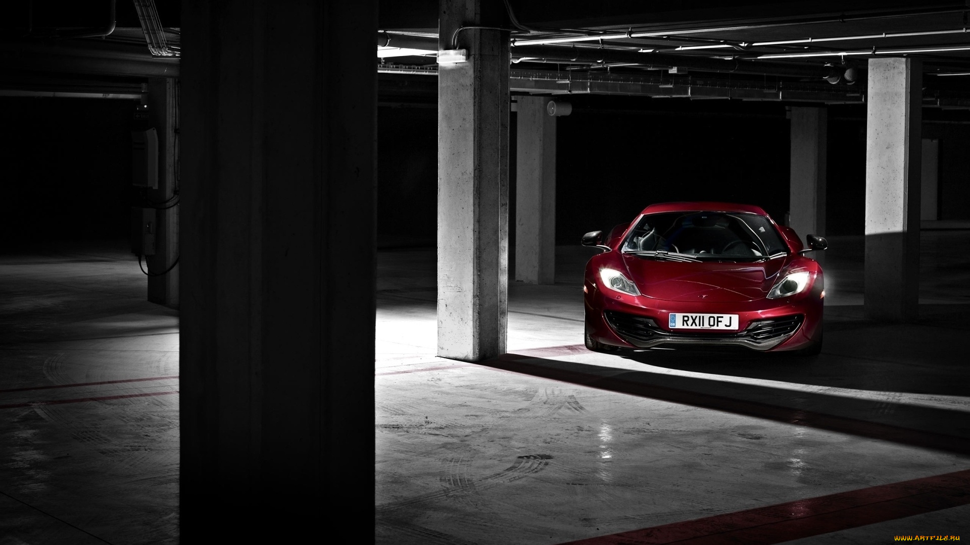 mclaren, mp4-12c, автомобили, mclaren, красный, парковка