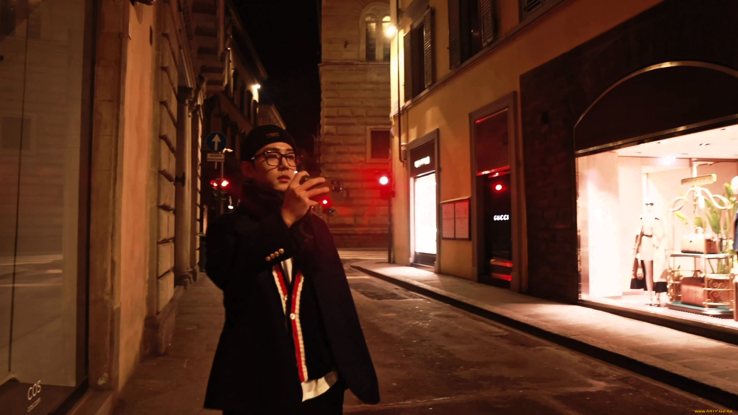 мужчины, xiao, zhan, актер, очки, камера, город, огни, витрины