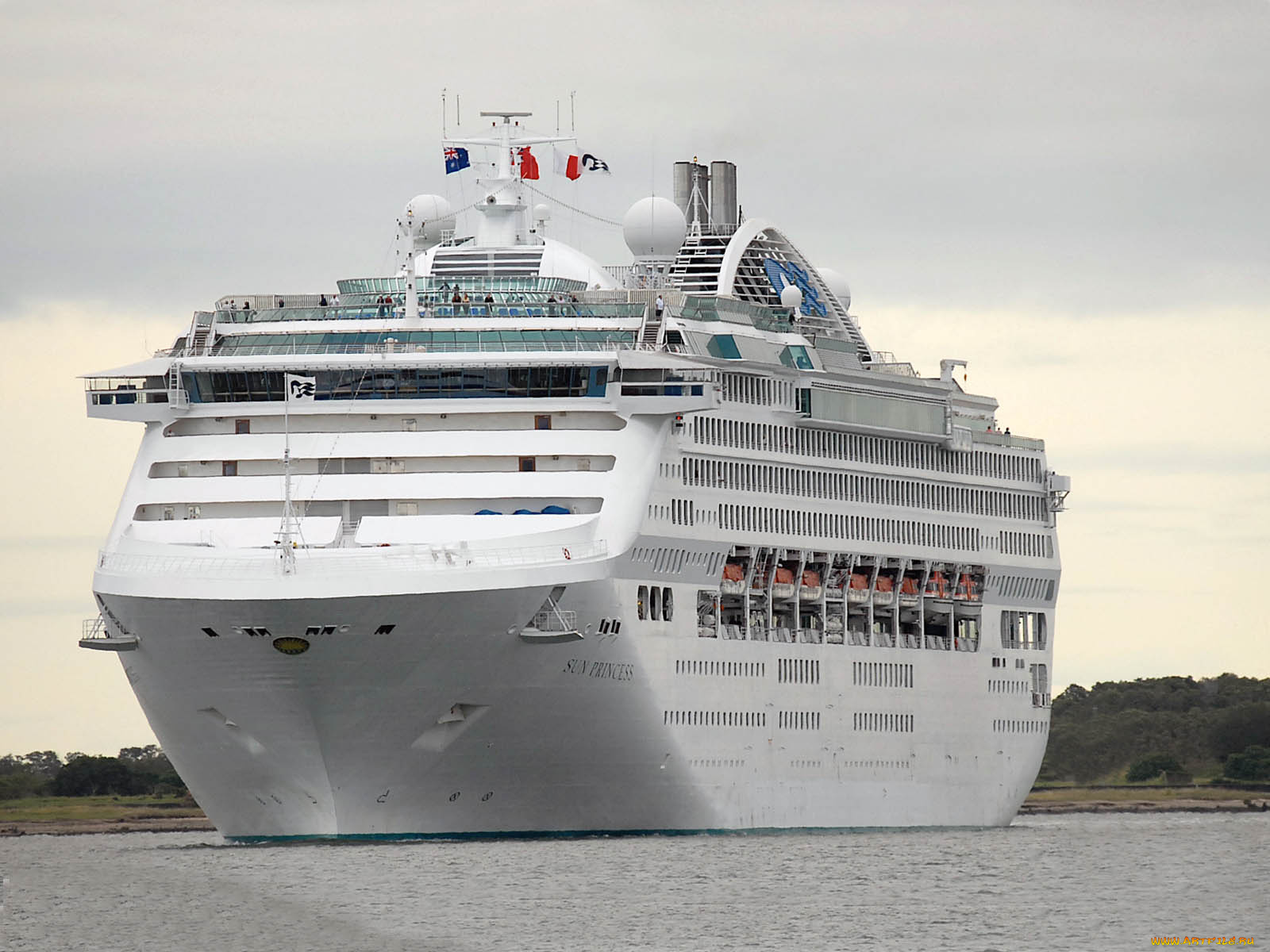 корабли, лайнеры