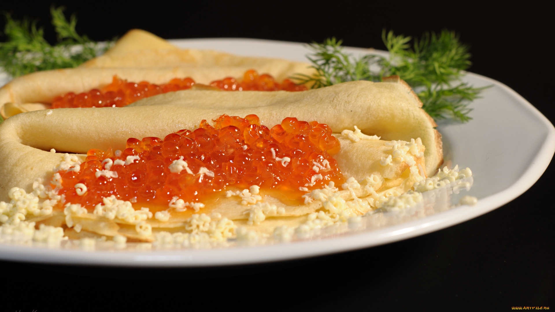 еда, блины, оладьи, тарелка, икра, укроп