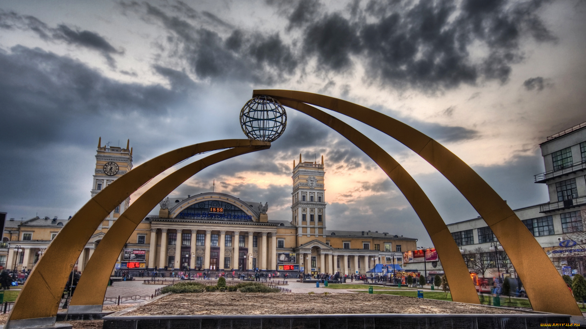 города, памятники, скульптуры, арт, объекты, вокзал, конструкция, глобус, харьков, украина