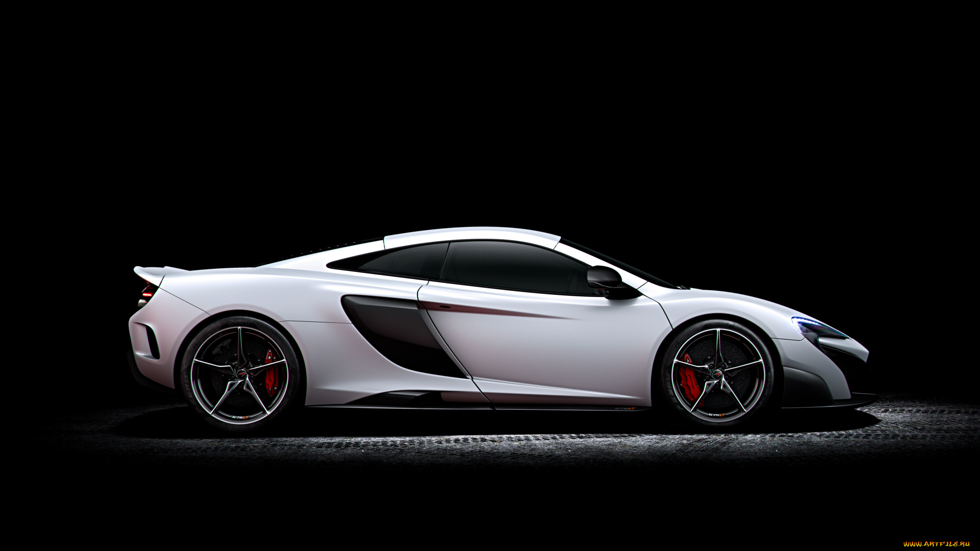автомобили, mclaren, 675lt, светлый, 2015г