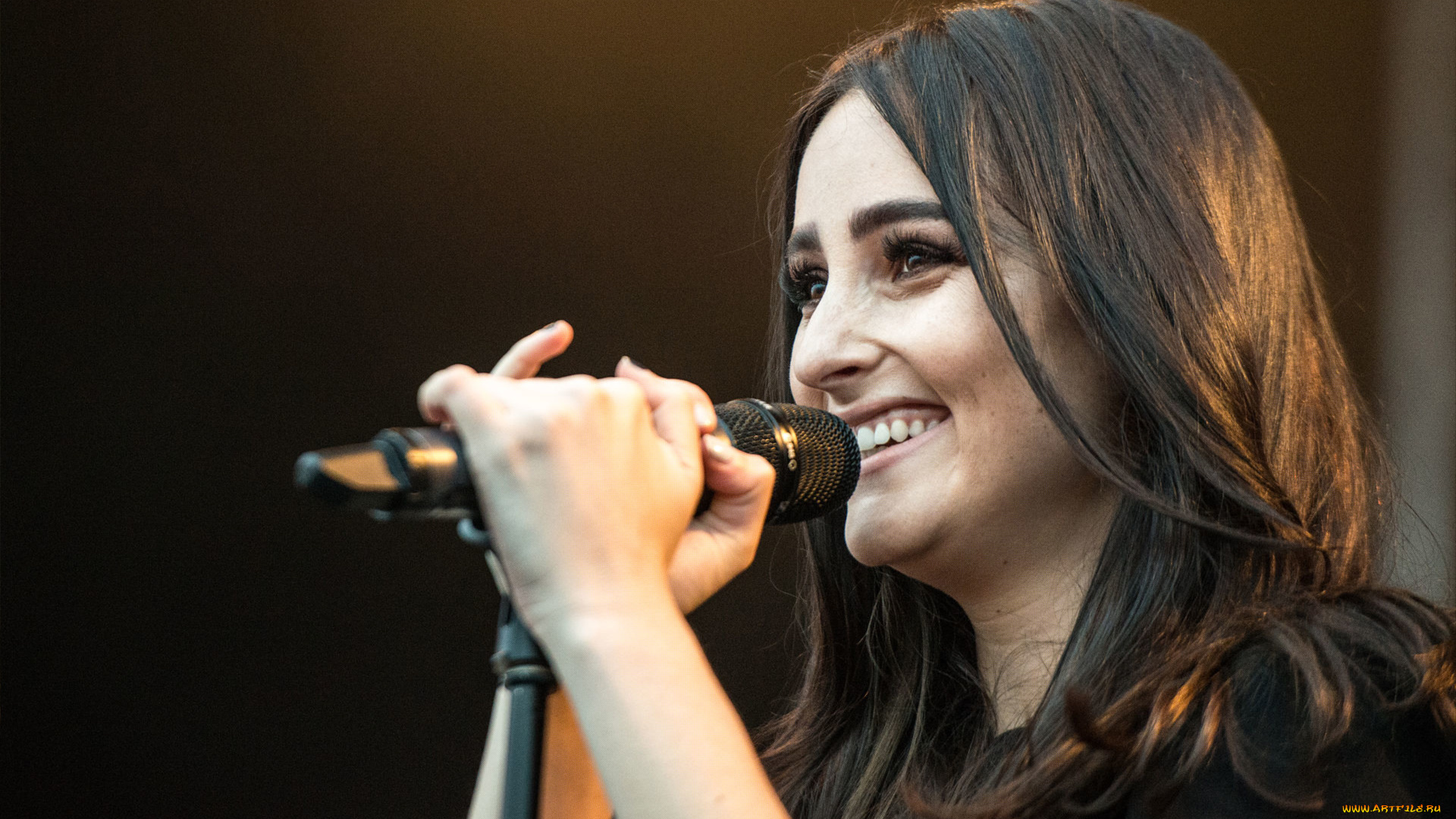 banks, музыка, певица