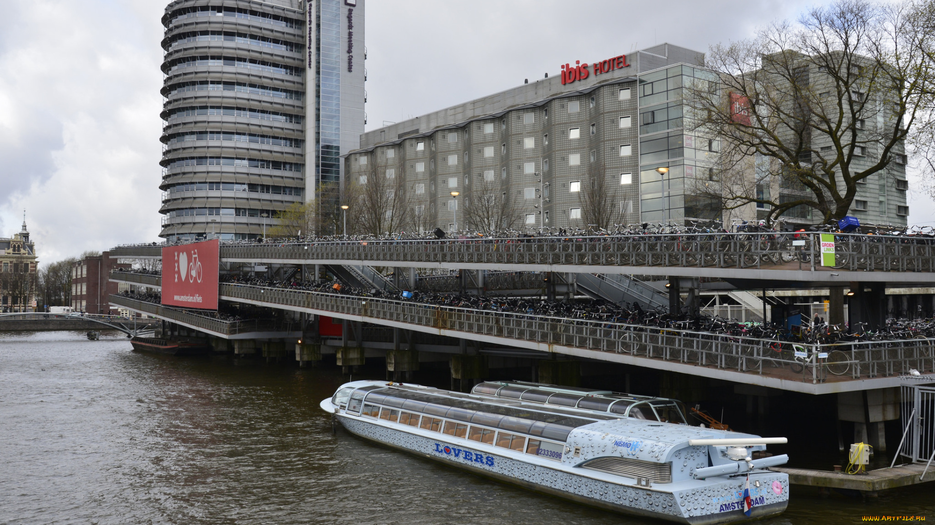 корабли, теплоходы, город, река, вокзал, судно