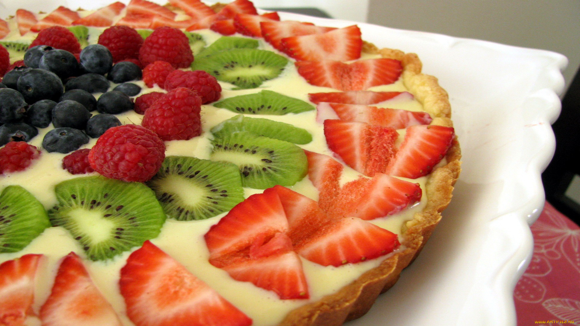 еда, пироги, малина, клубника, киви, черника, ягодный