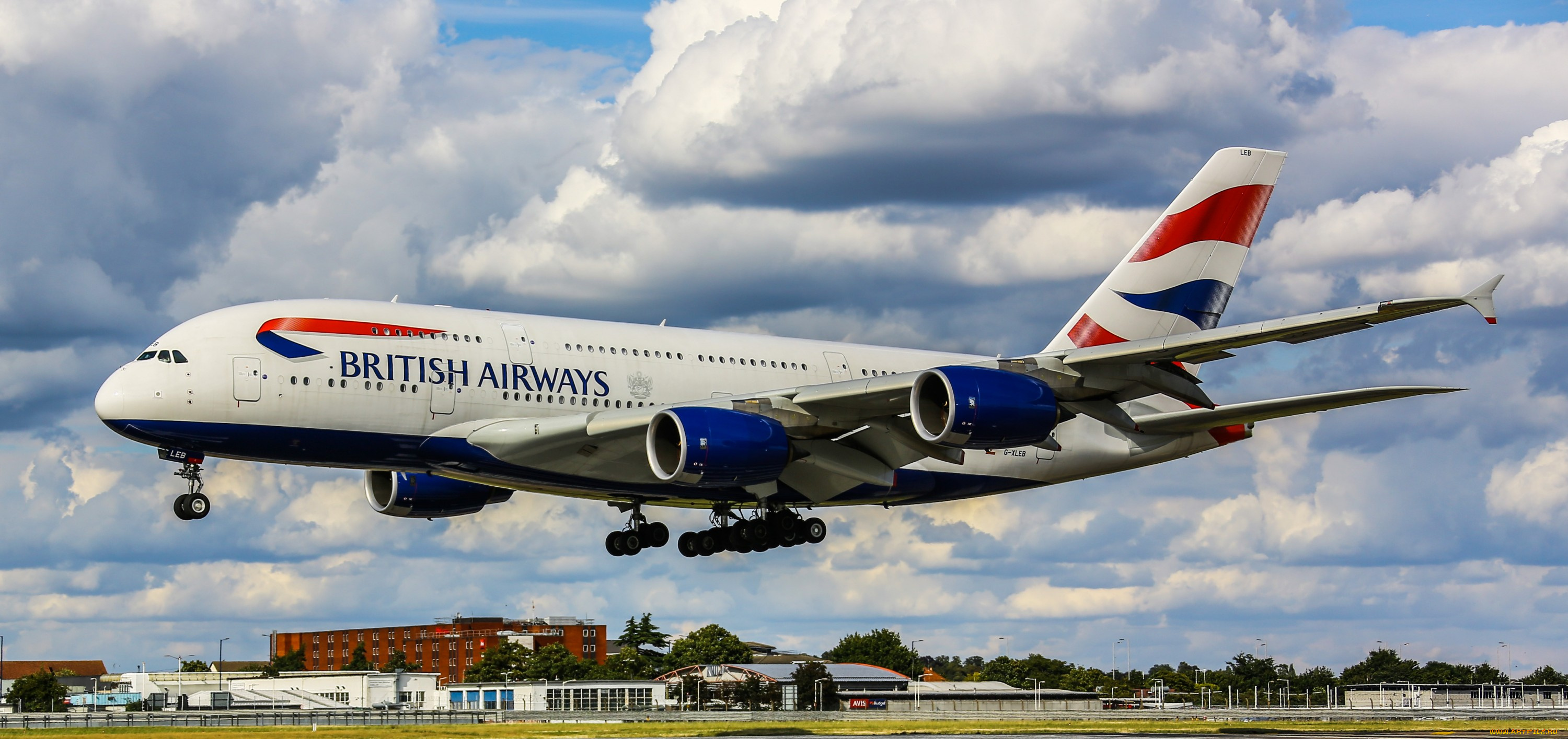 airbus, a380feet, авиация, пассажирские, самолёты, посадка, авиалайнер