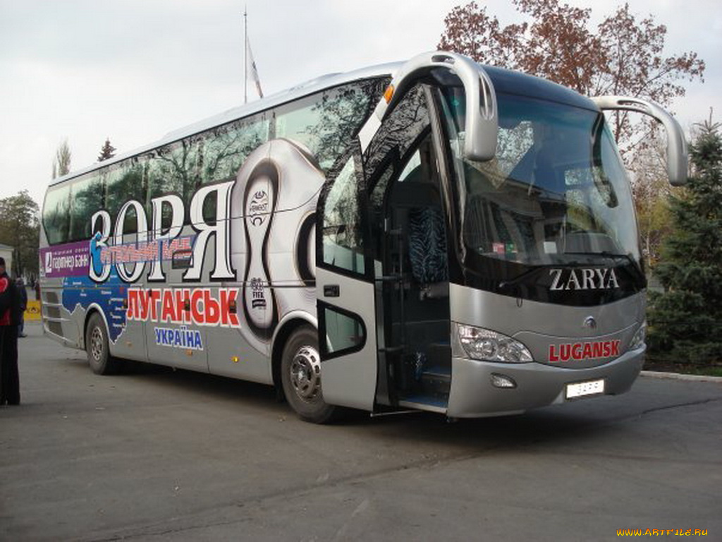 автомобили, автобусы