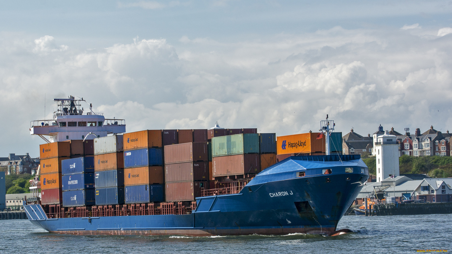 корабли, грузовые, суда, река, контейнеровоз, город