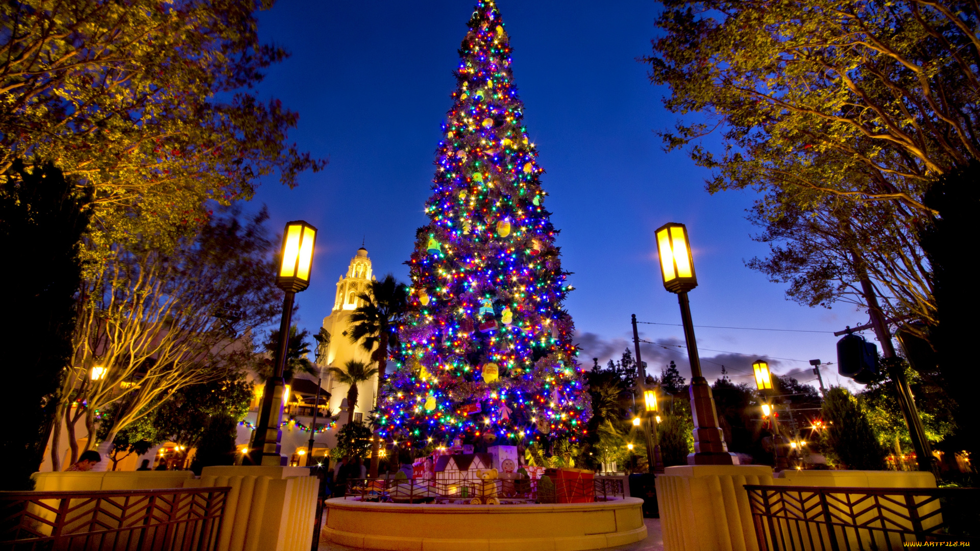 праздничные, Ёлки, диснейленд