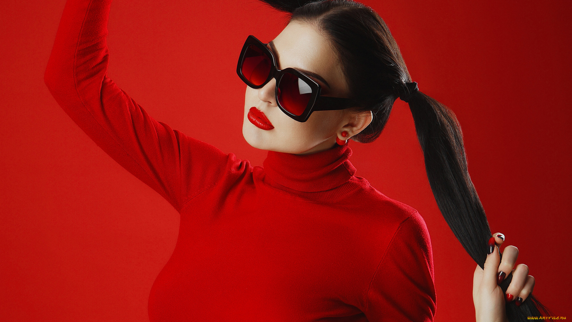 oksana, bast, девушки, оксана, баст, oksana, bast, очки, красный, оксана, баст, девушка, модель, брюнетка, красотка, поза, флирт, стройная, сексуальная, фигура