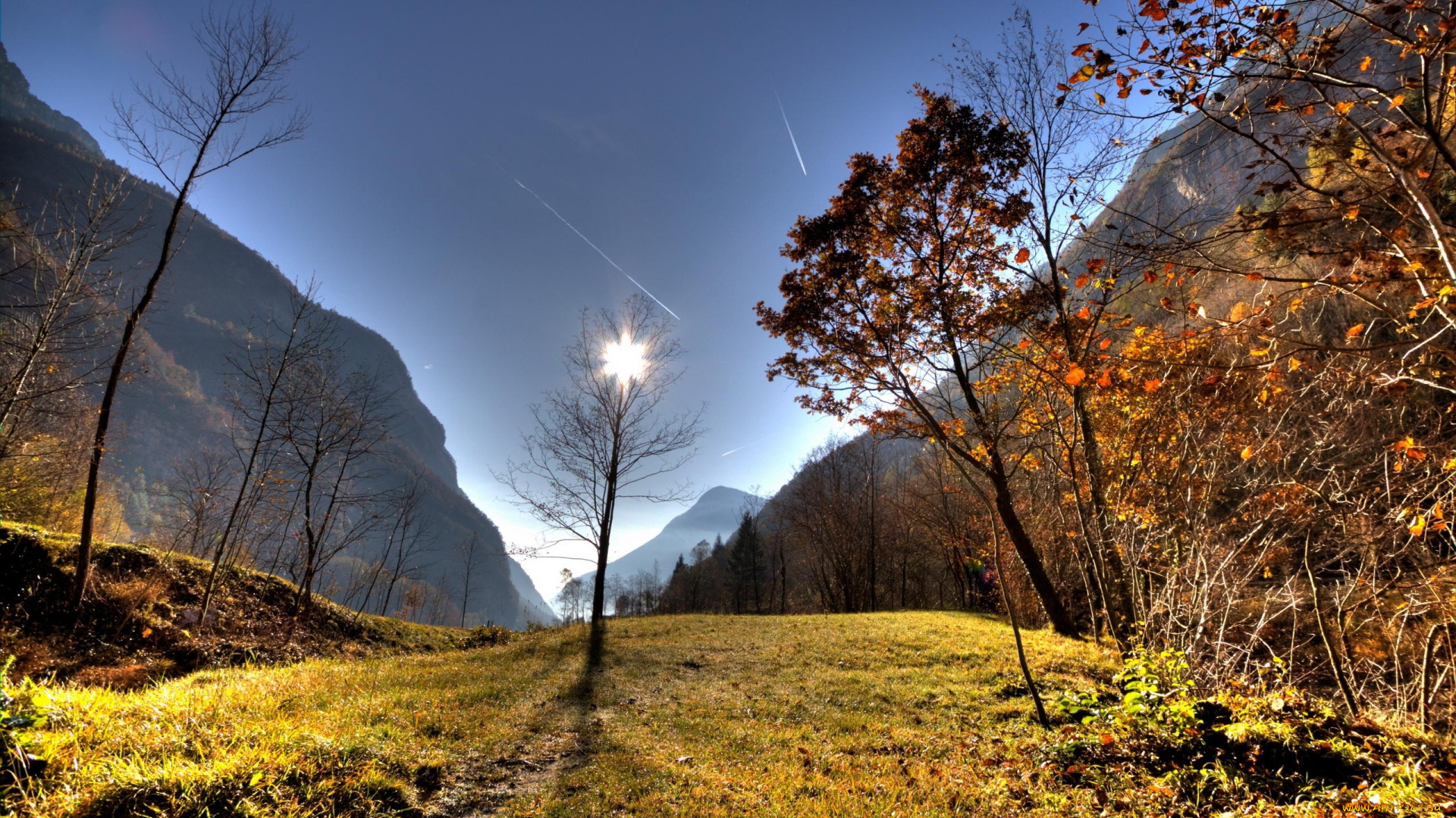 природа, горы, травка, небо, солнце