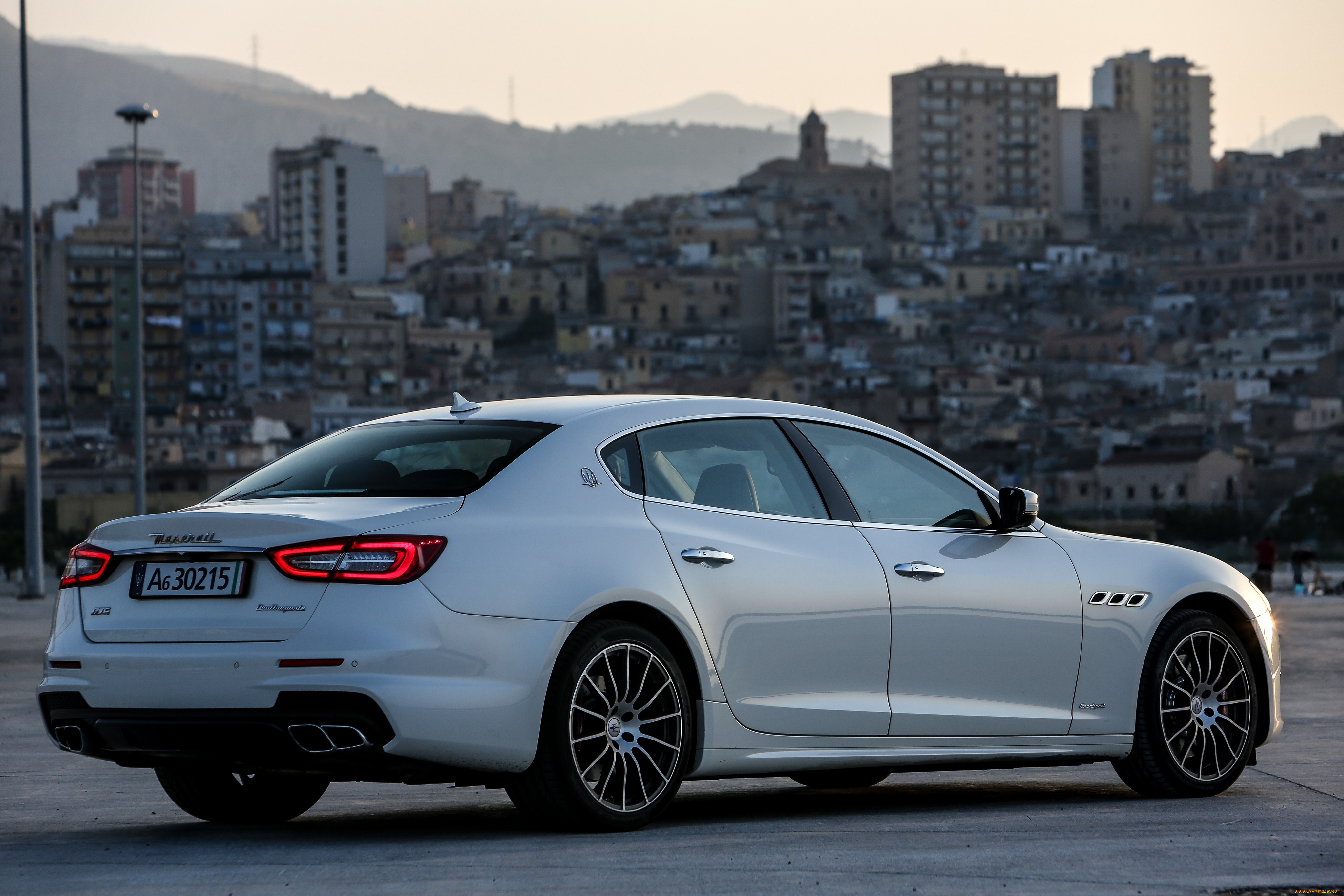 автомобили, maserati, 2016г, granlusso, gts, quattroporte