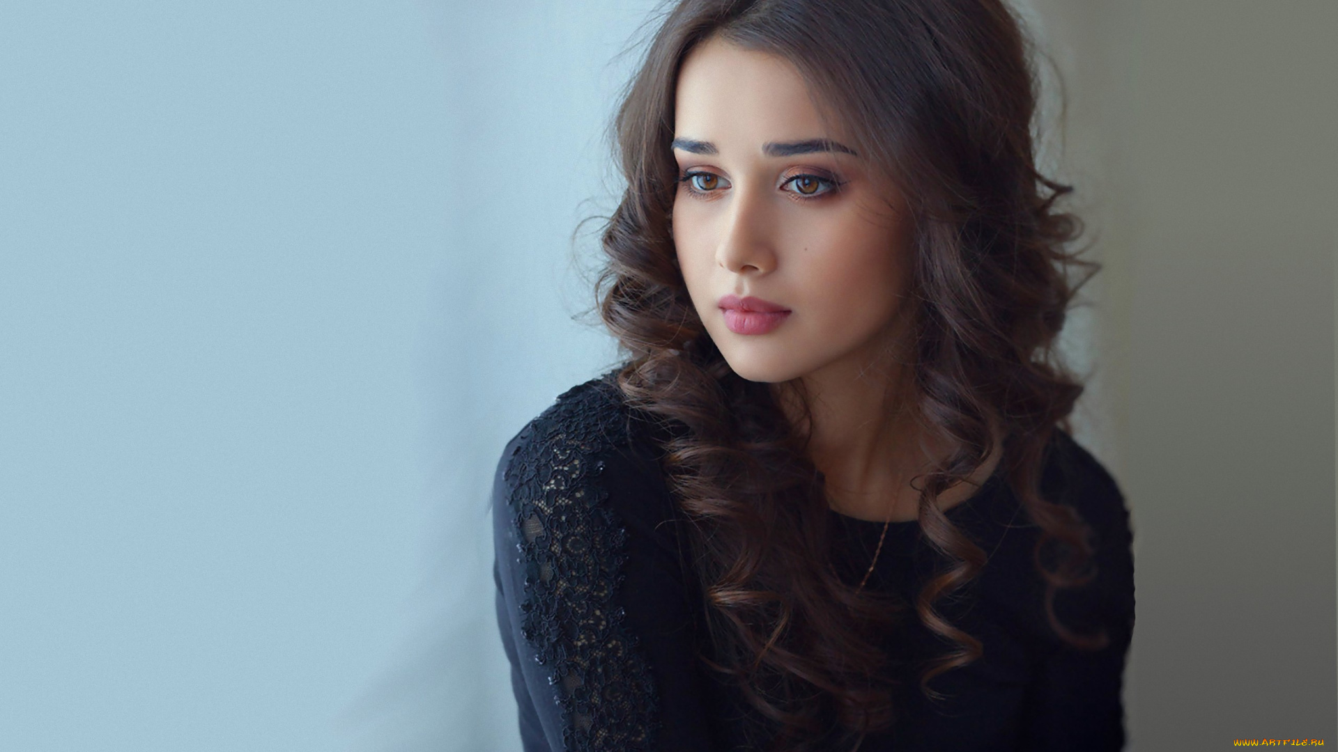 девушки, -unsort, , брюнетки, темноволосые, длинные, волосы, портрет, грусть