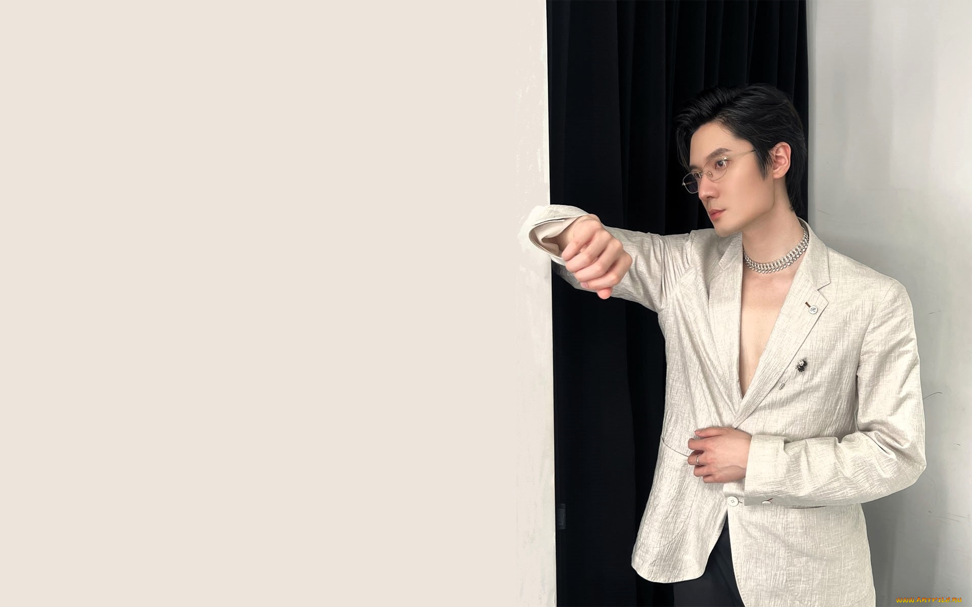 мужчины, liu, haikuan, актер, очки, ожерелье, пиджак, шторы