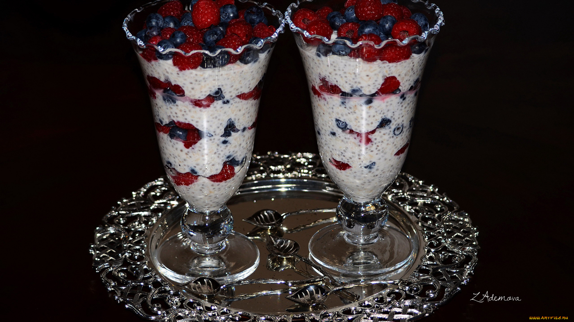 еда, мороженое, , десерты, малина, черника, ягоды, поднос, бокалы, десерт