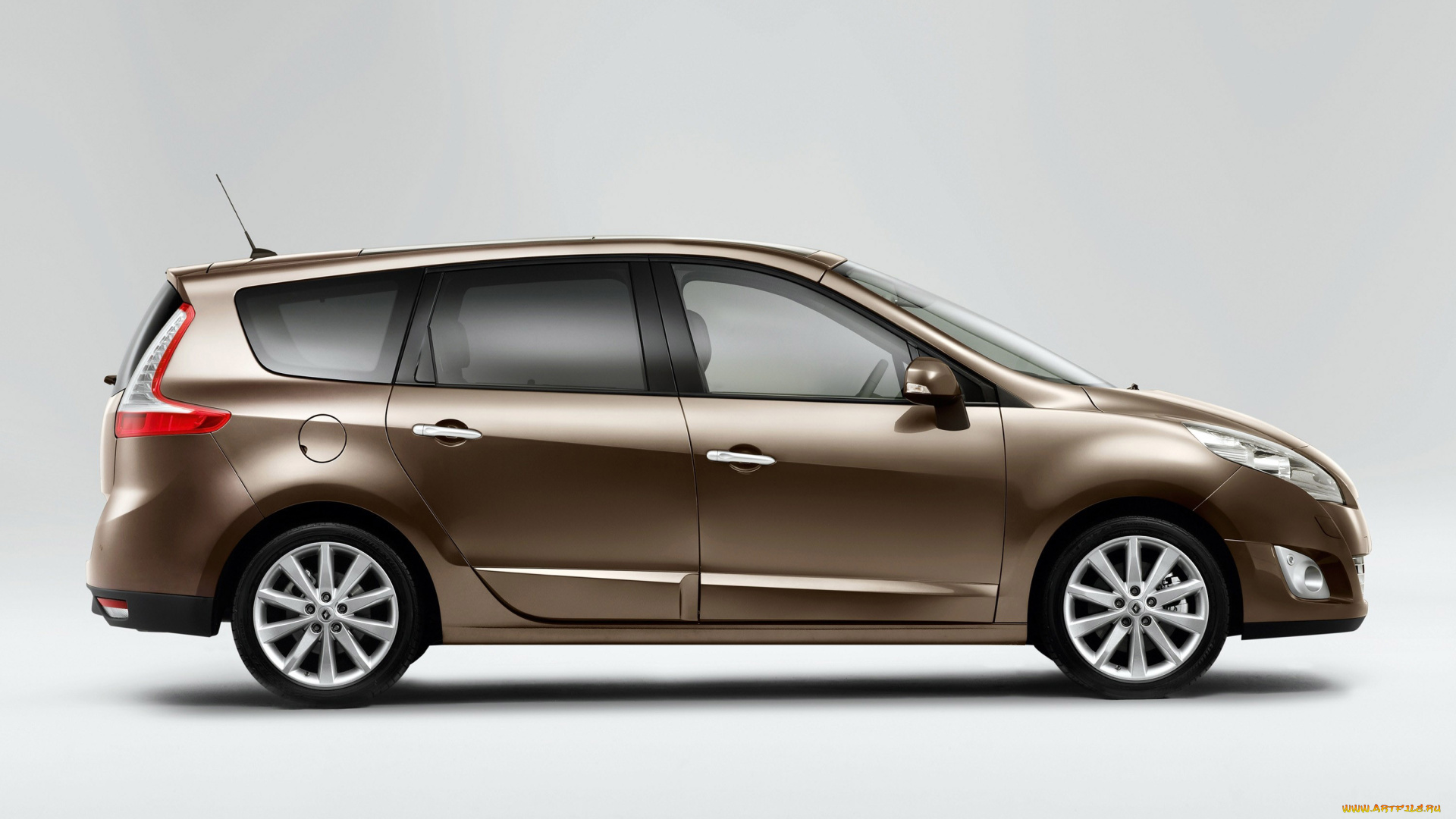 автомобили, renault