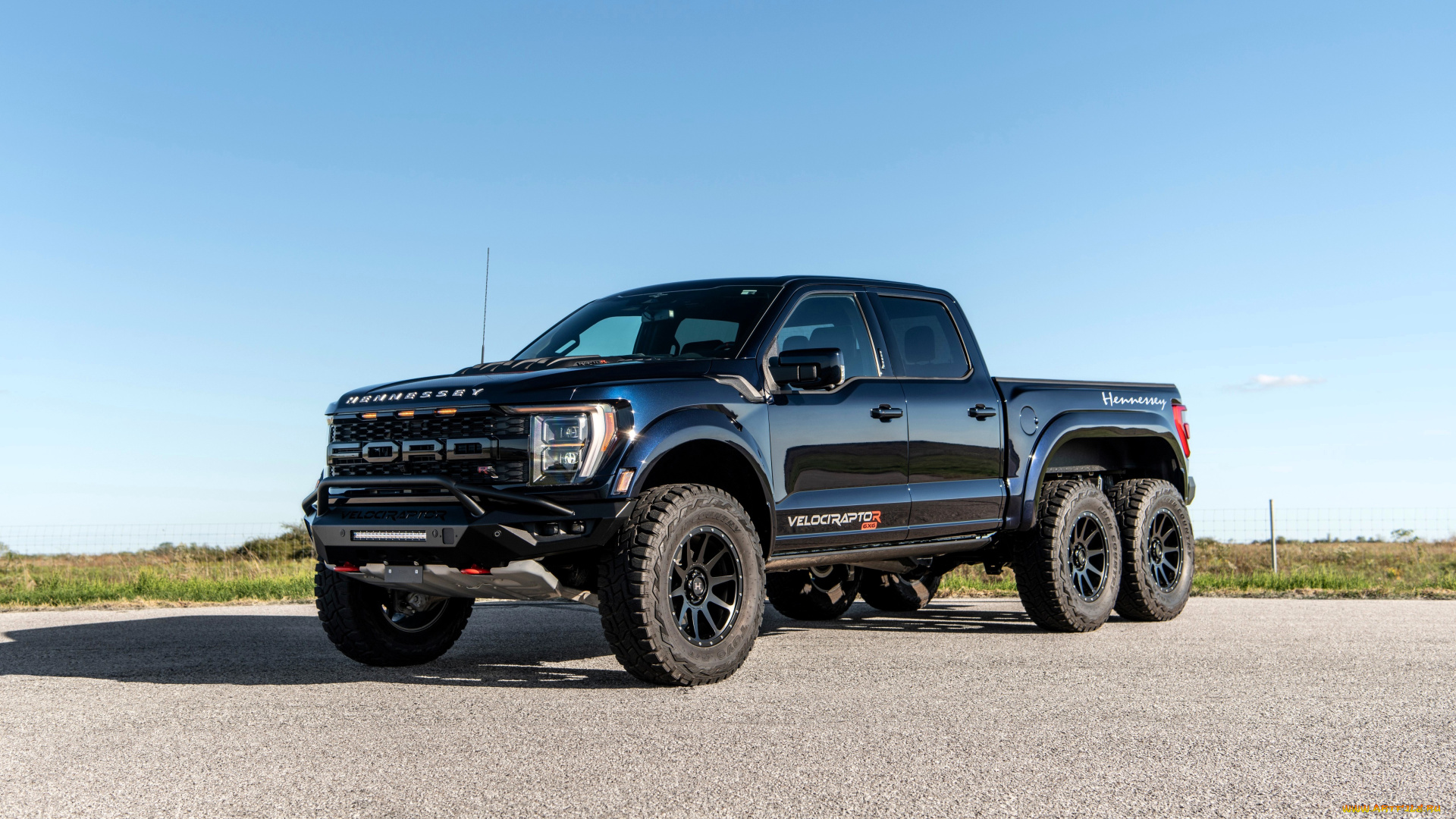 hennessey, velociraptor, 6x6, jeep, автомобили, hennessey, черный, площадка