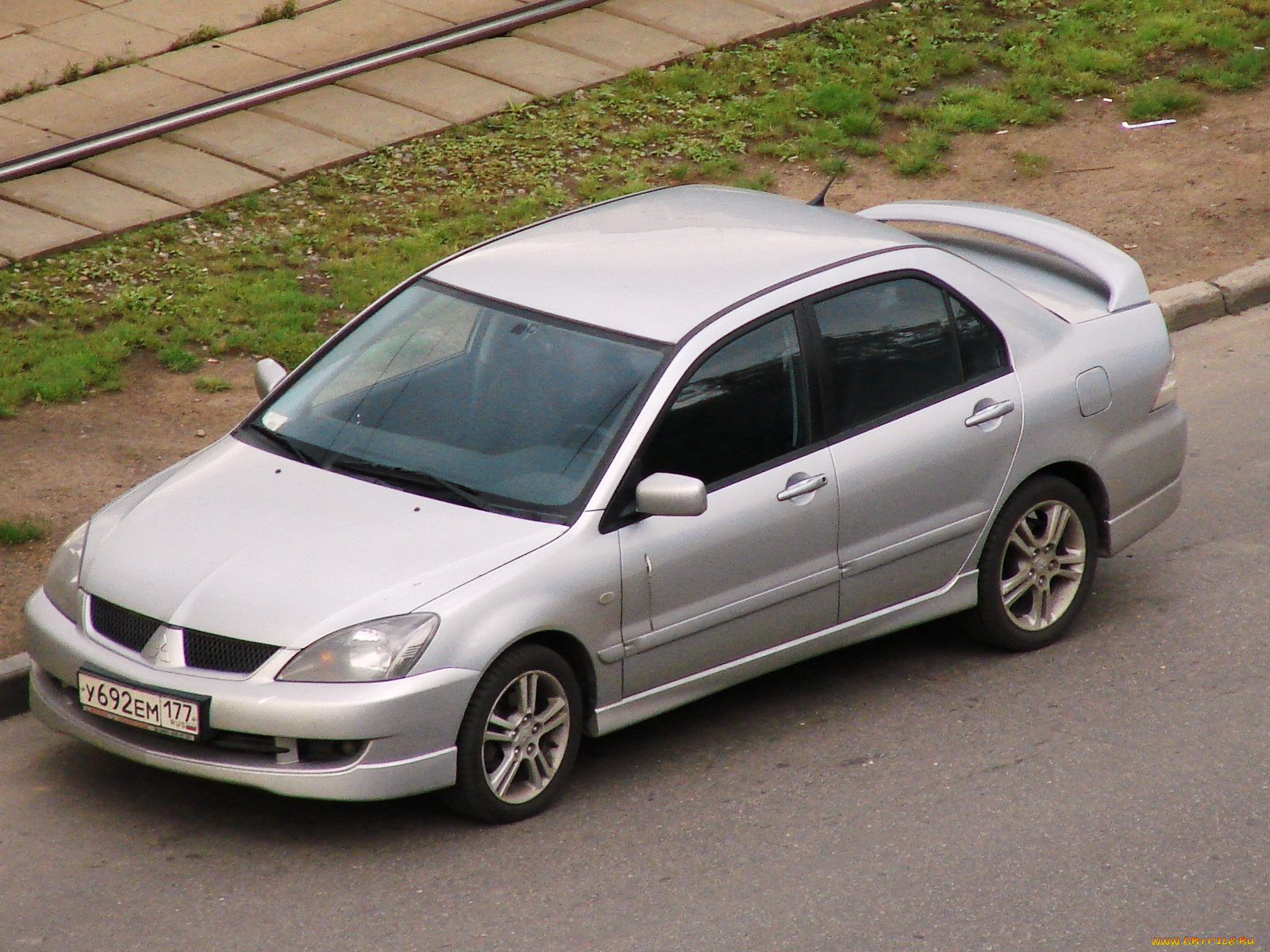 автомобили, mitsubishi