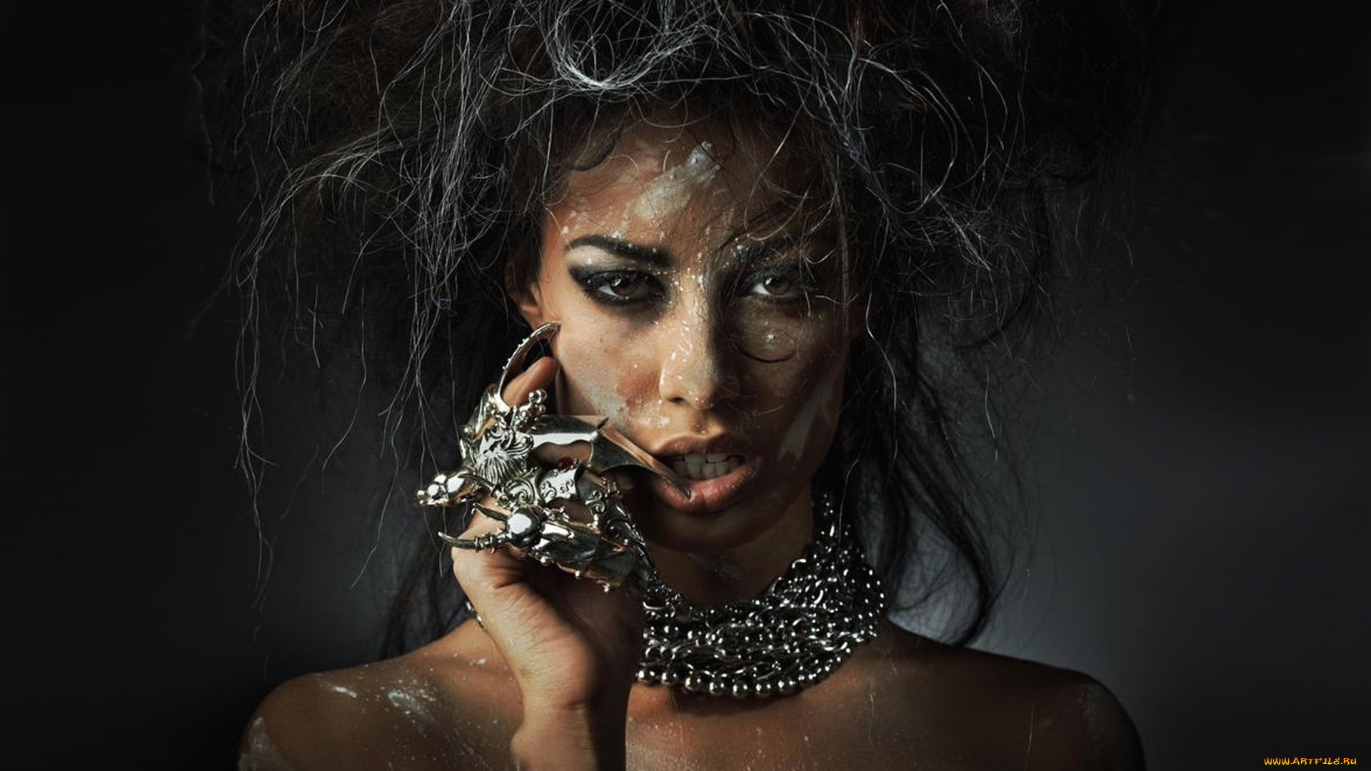 Olga, Kurylenko, девушки