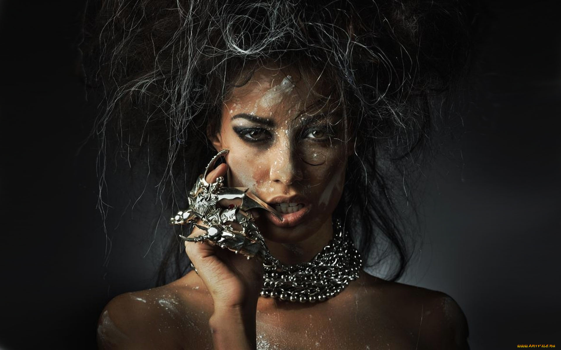 Olga, Kurylenko, девушки