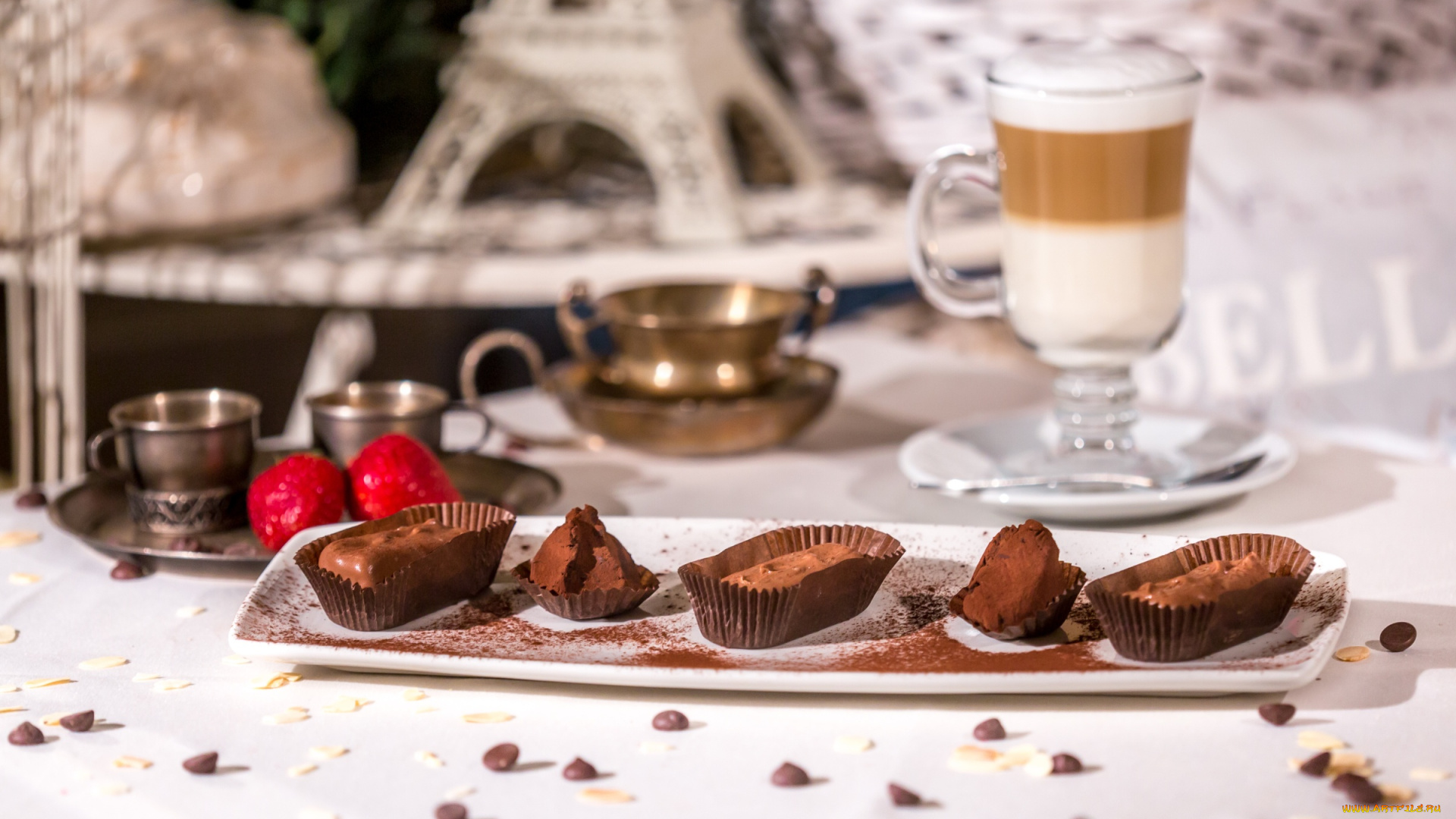 еда, конфеты, , шоколад, , сладости, клубника, шоколад, лате