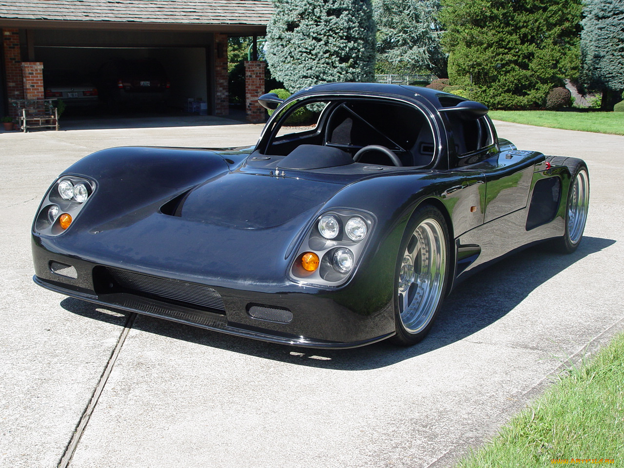 автомобили, ultima